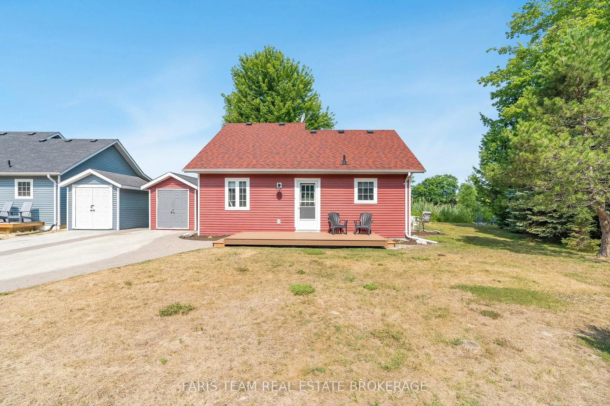 32 Algonquin Trail