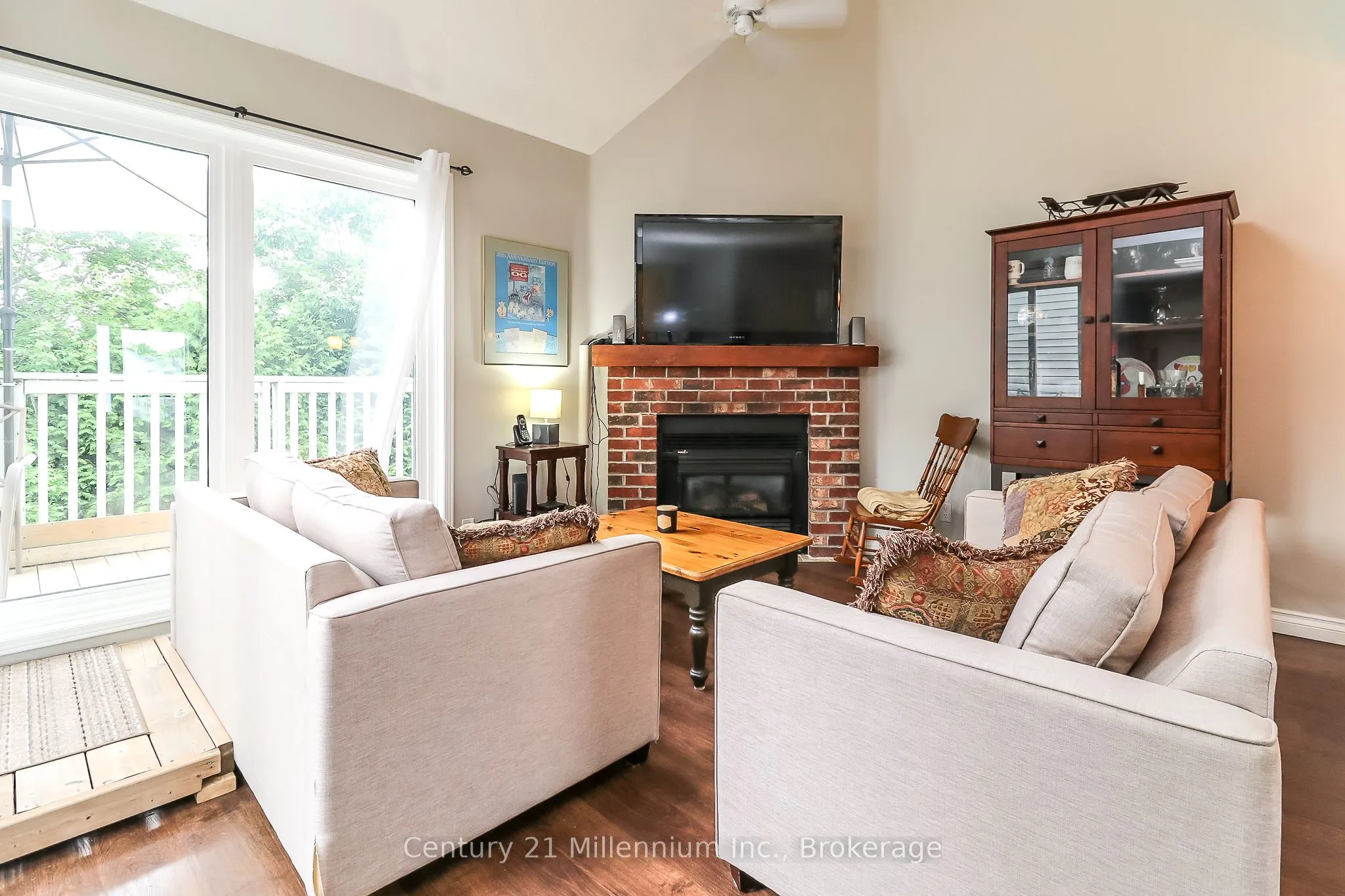 55 Trott Boulevard, #124