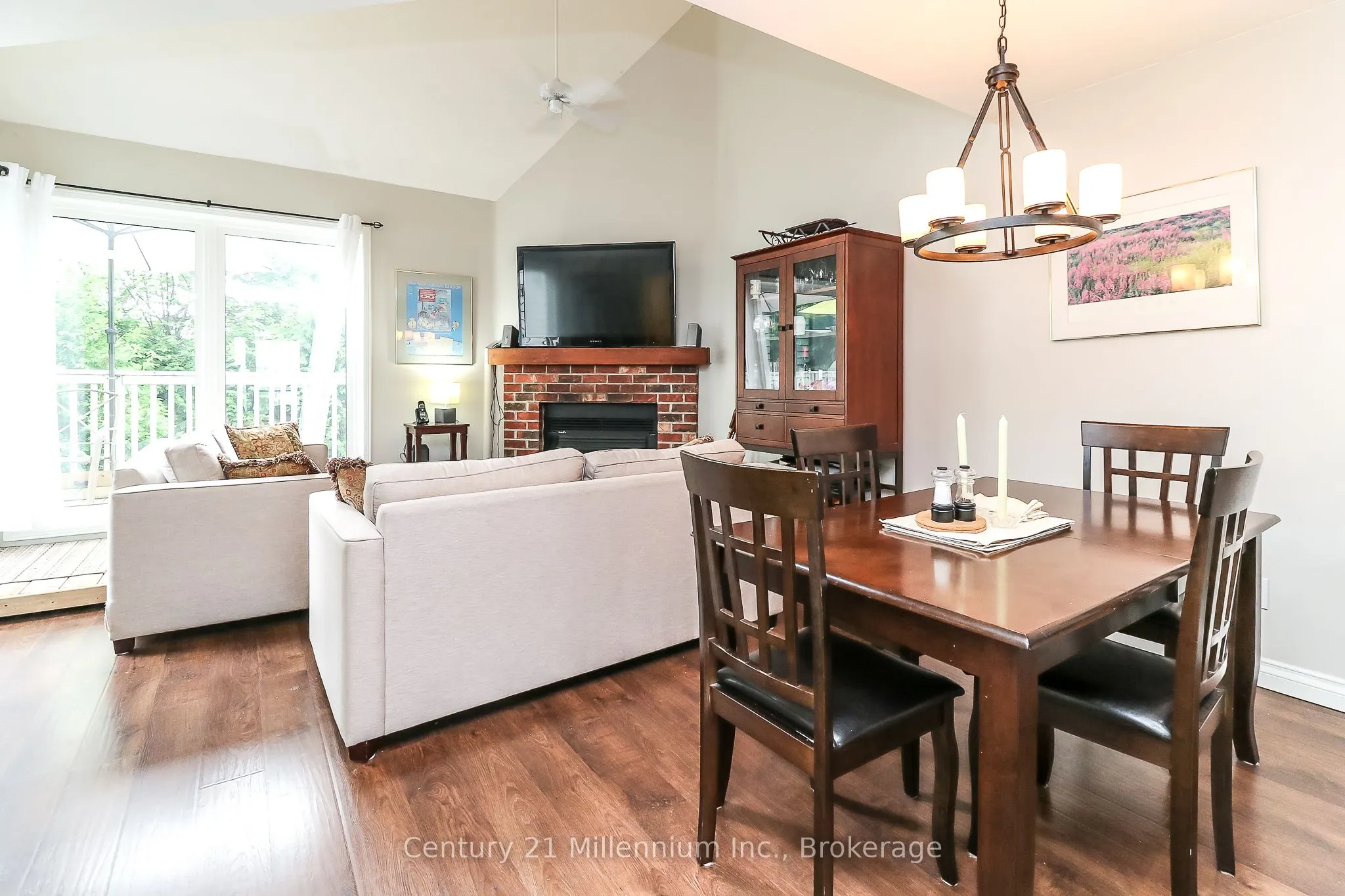 55 Trott Boulevard, #124