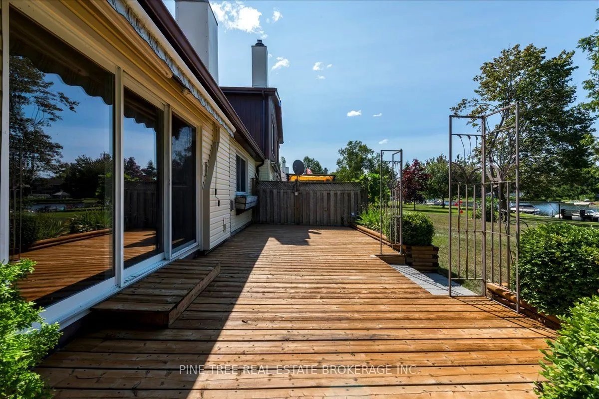 70 Laguna Parkway, #9