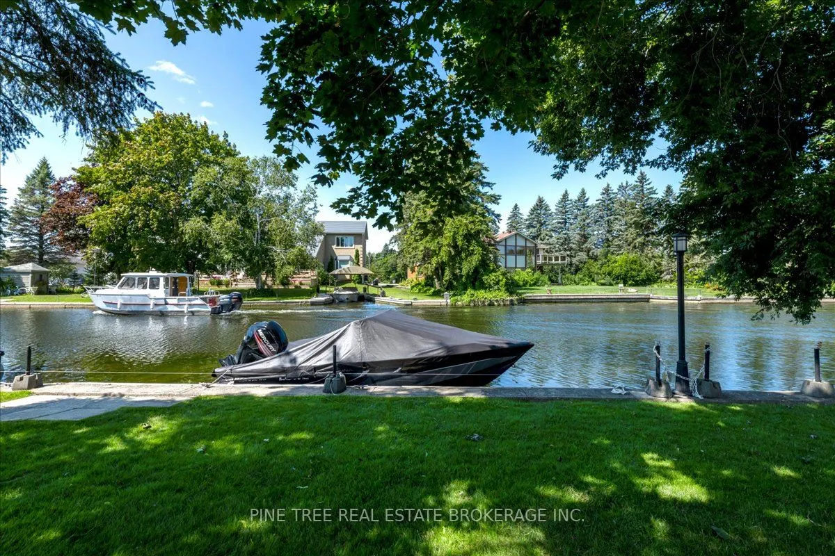 70 Laguna Parkway, #9