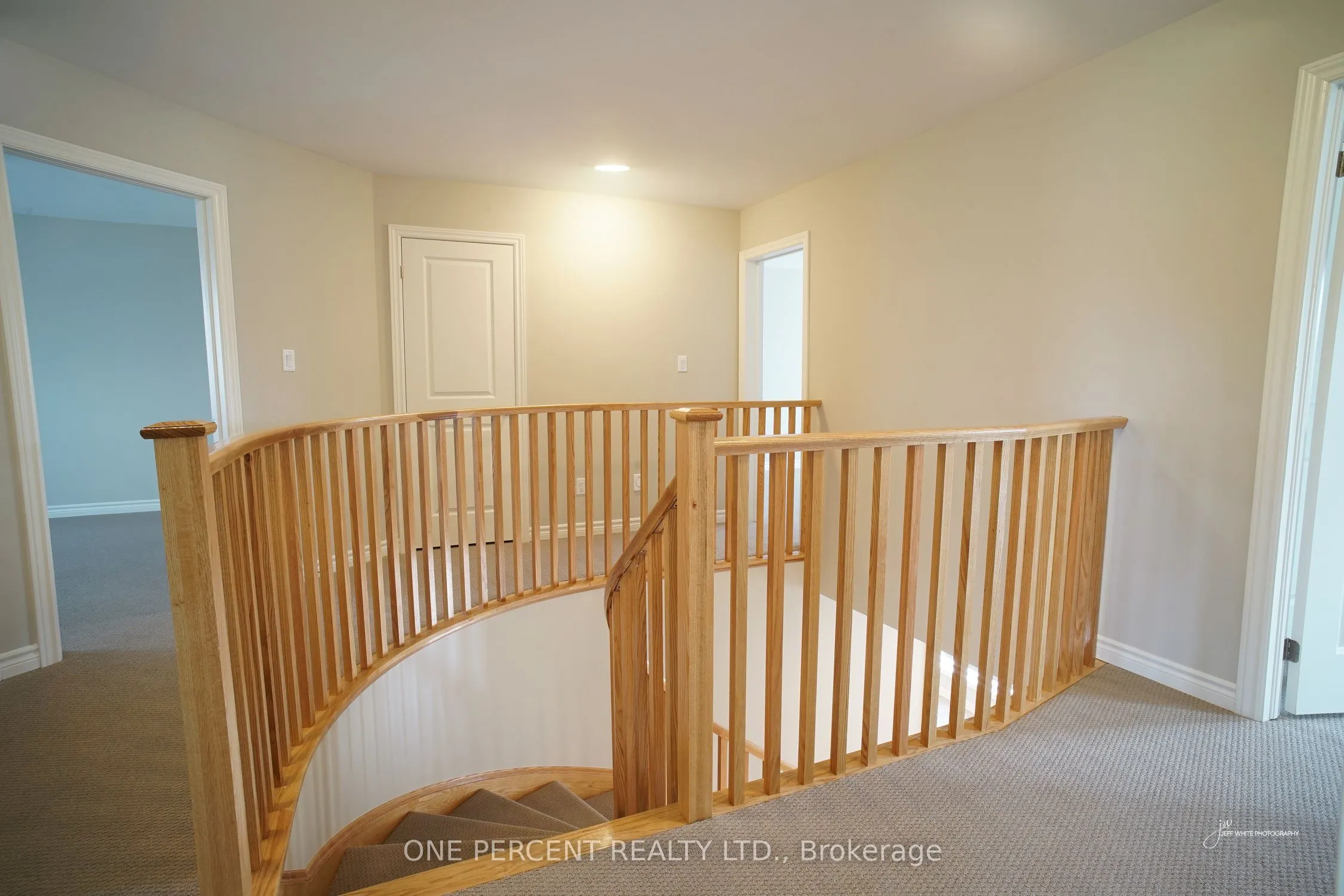 242 Springfield Crescent