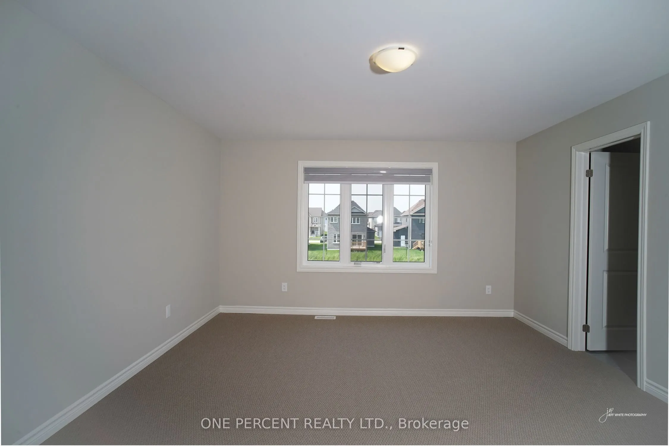 242 Springfield Crescent