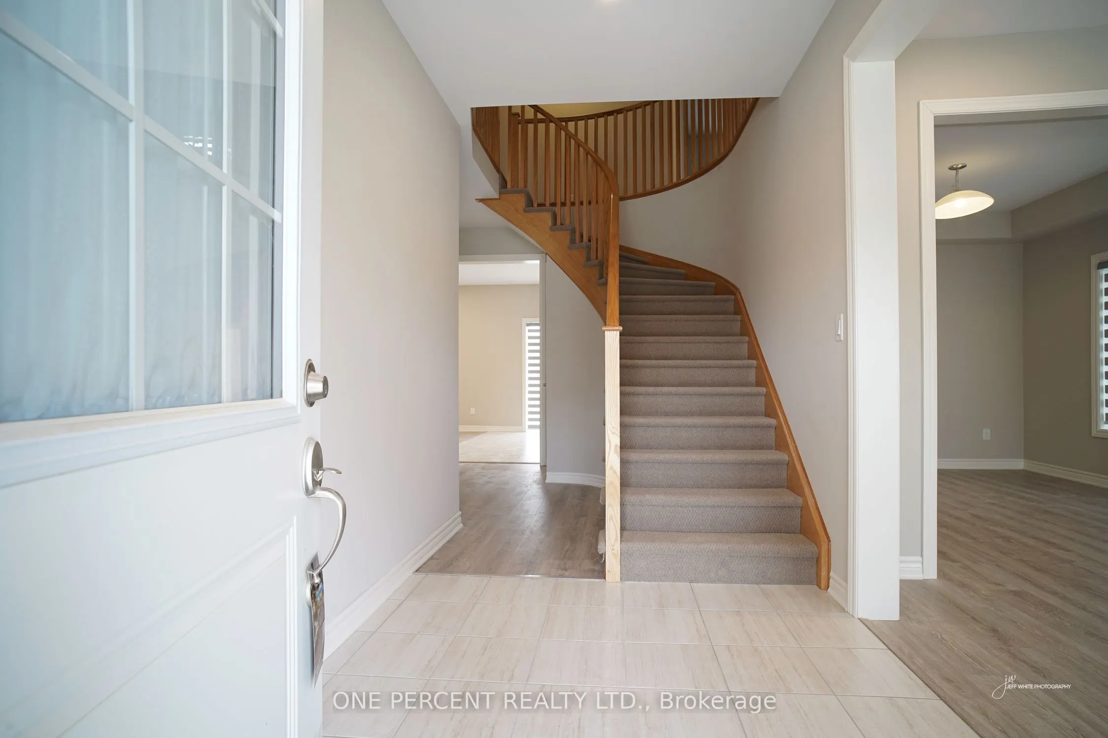 242 Springfield Crescent