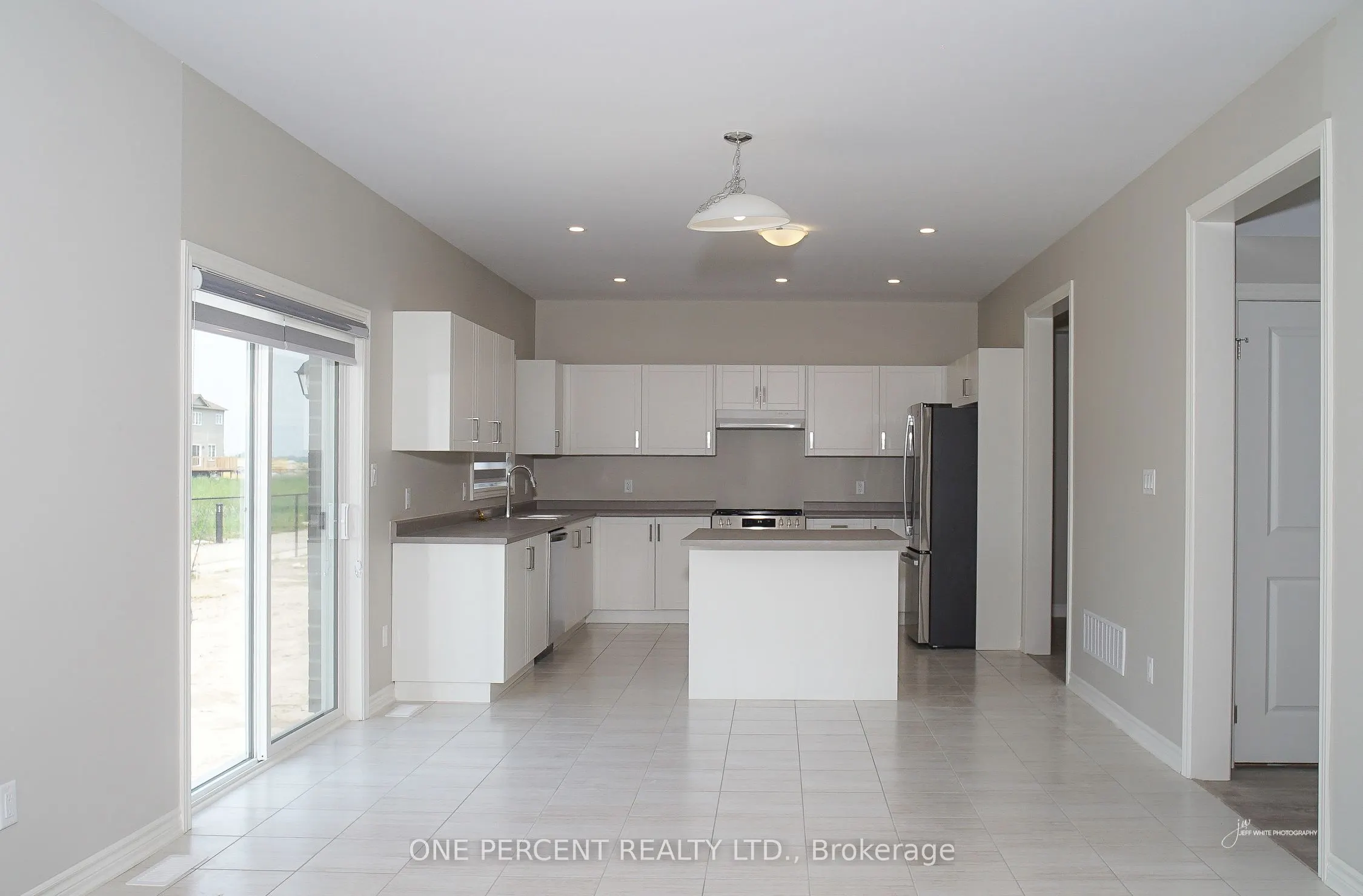 242 Springfield Crescent