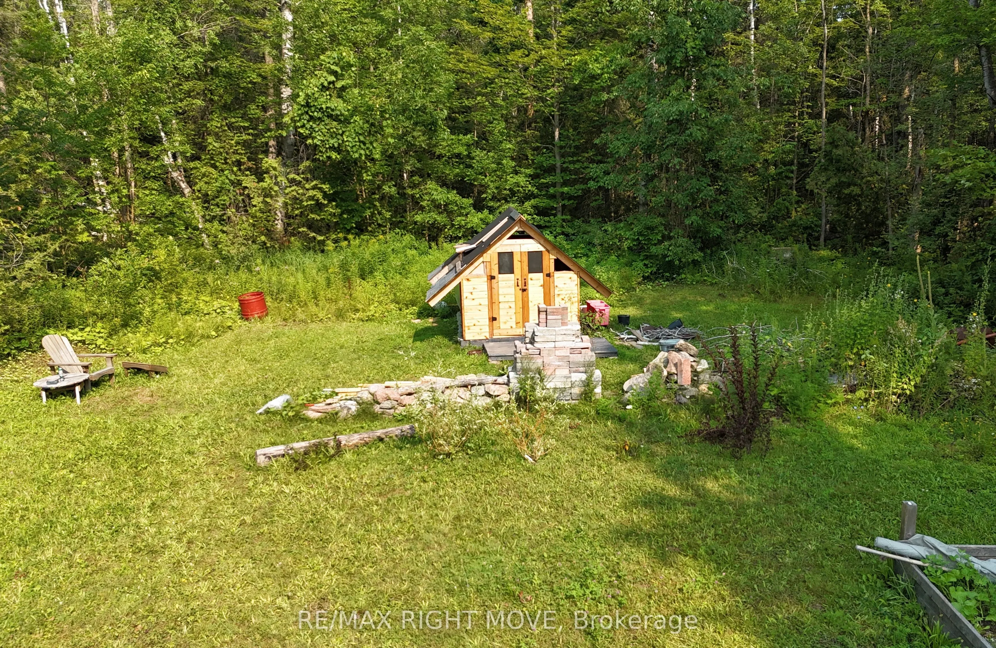 1466 Cunningham Crescent