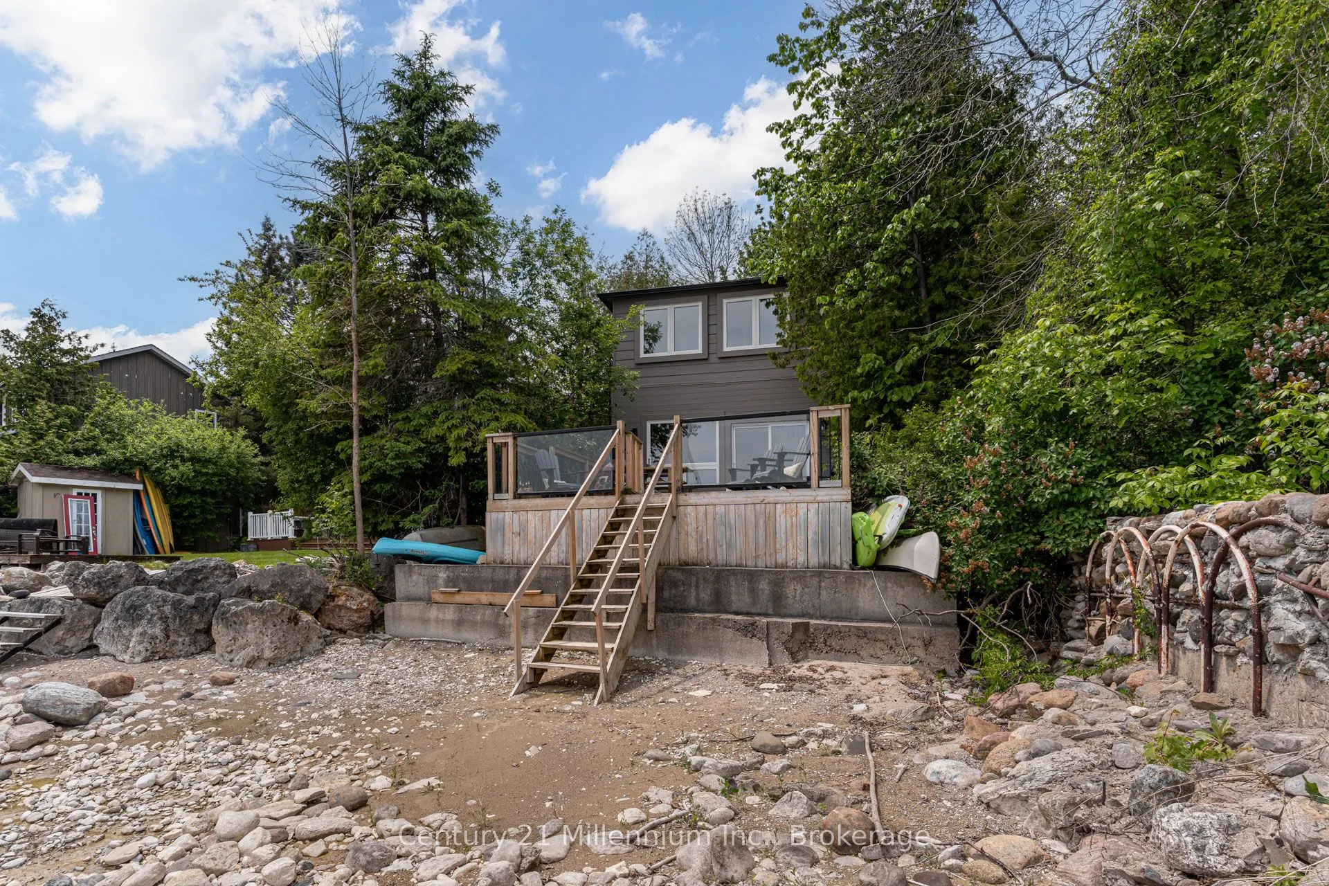 75 Glen Road