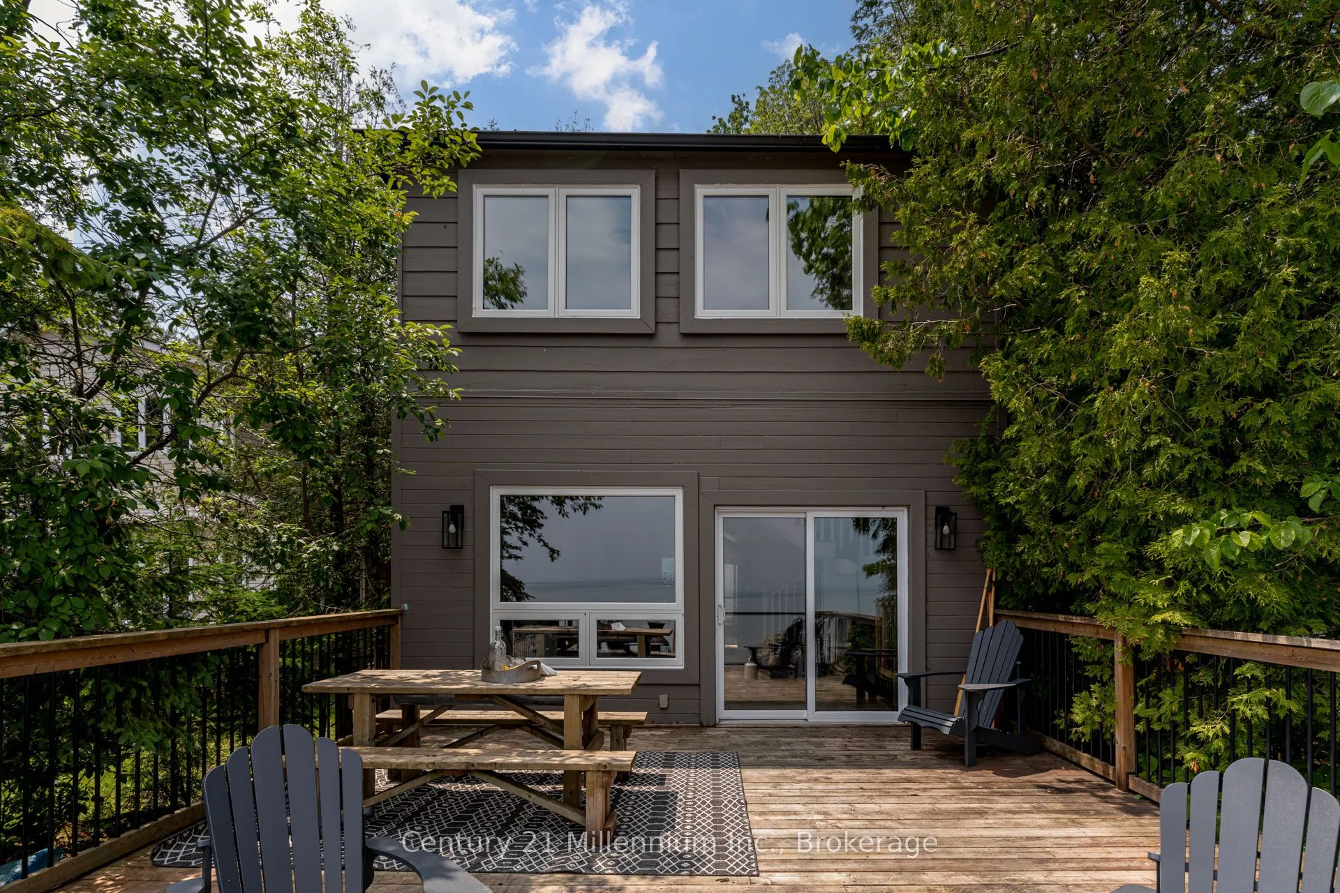 75 Glen Road