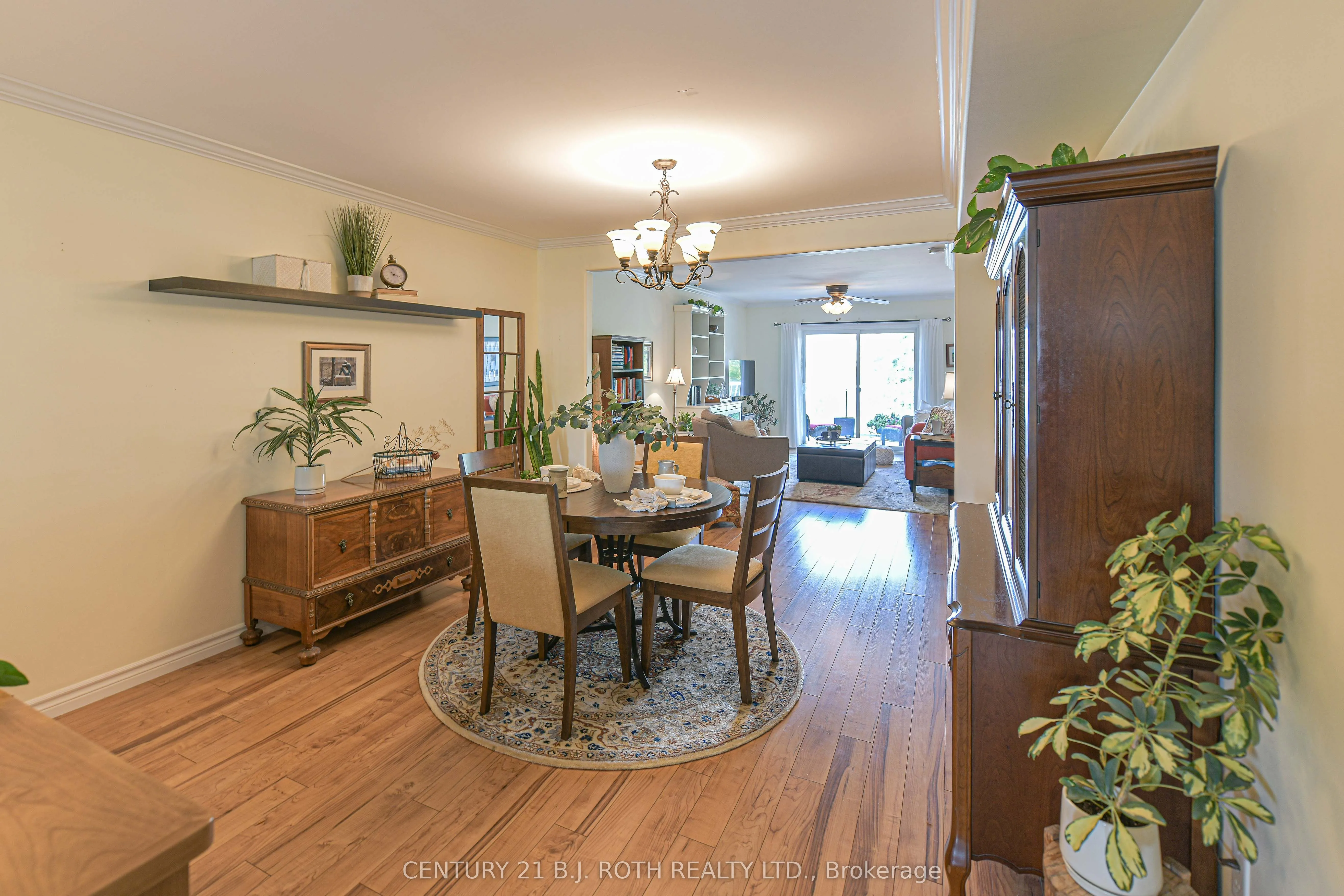 43 Creighton Street, #204