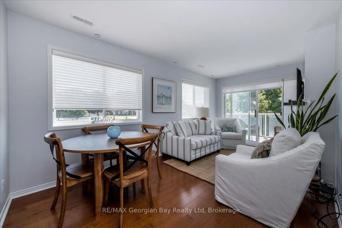4 Beck Boulevard, #201