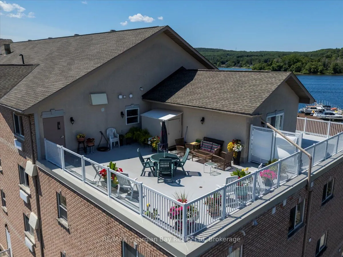 4 Beck Boulevard, #201