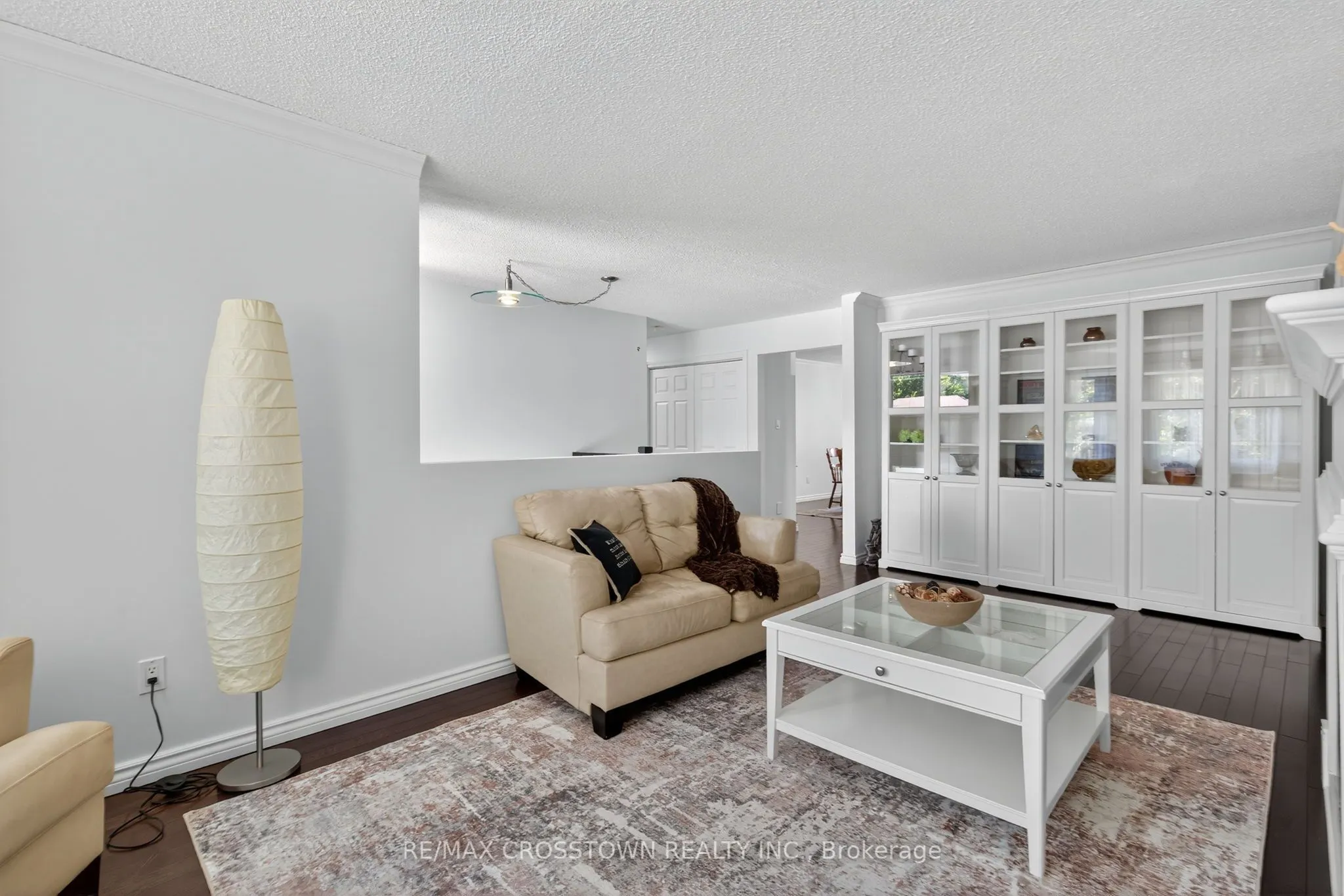 2 BIRCHMOUNT Circle