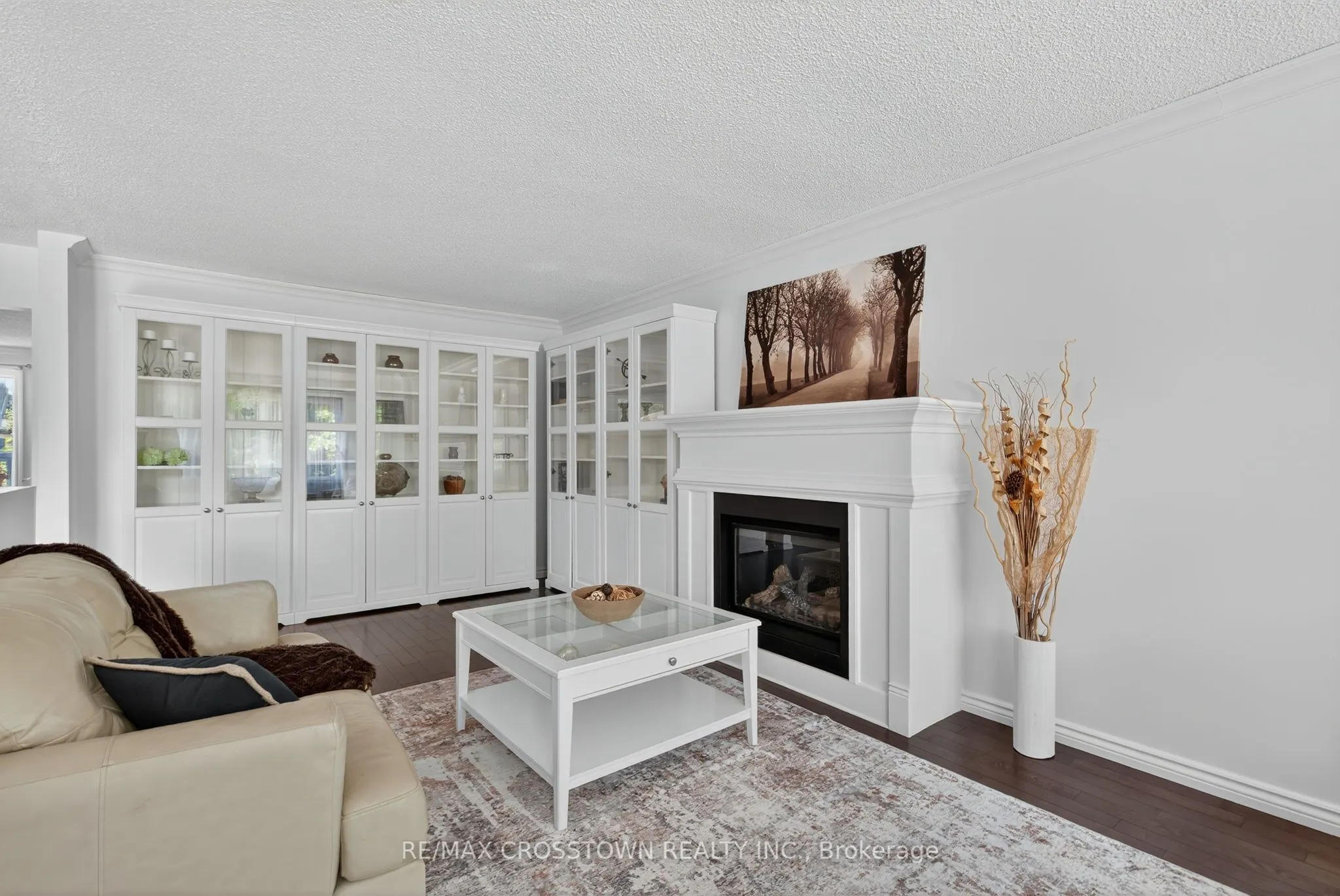 2 BIRCHMOUNT Circle
