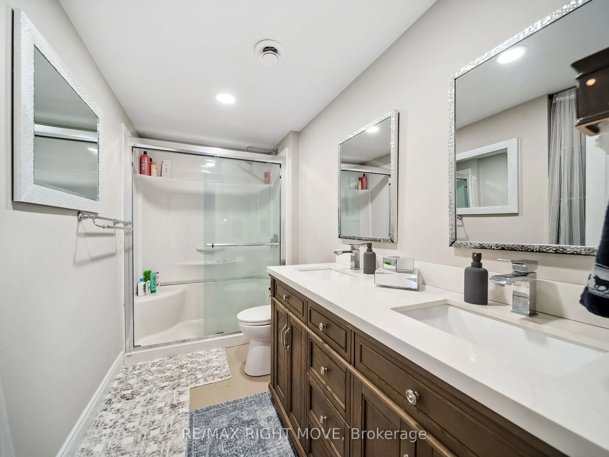 112B Creighton Street S, #2