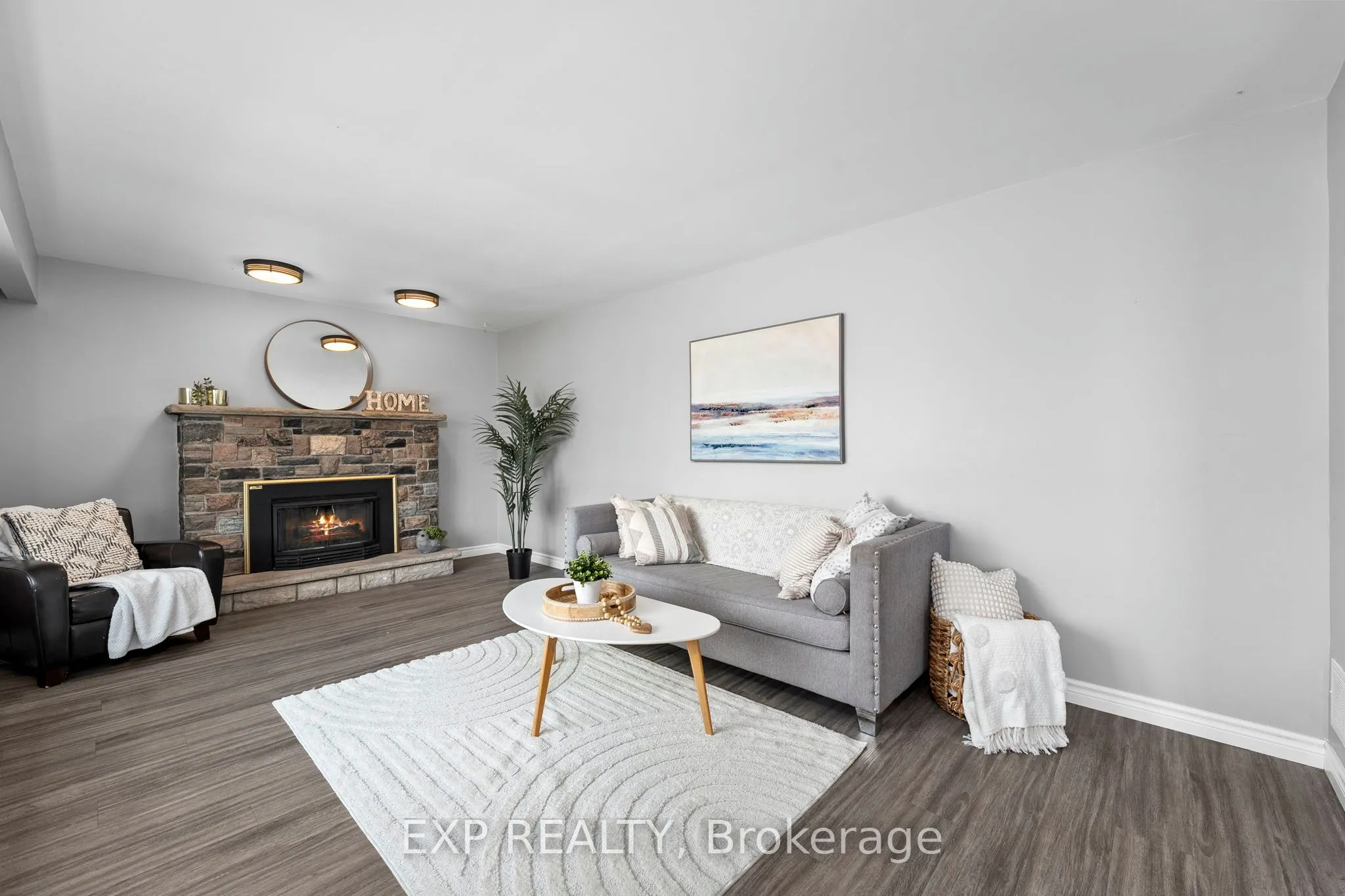 143 Westmount Drive N
