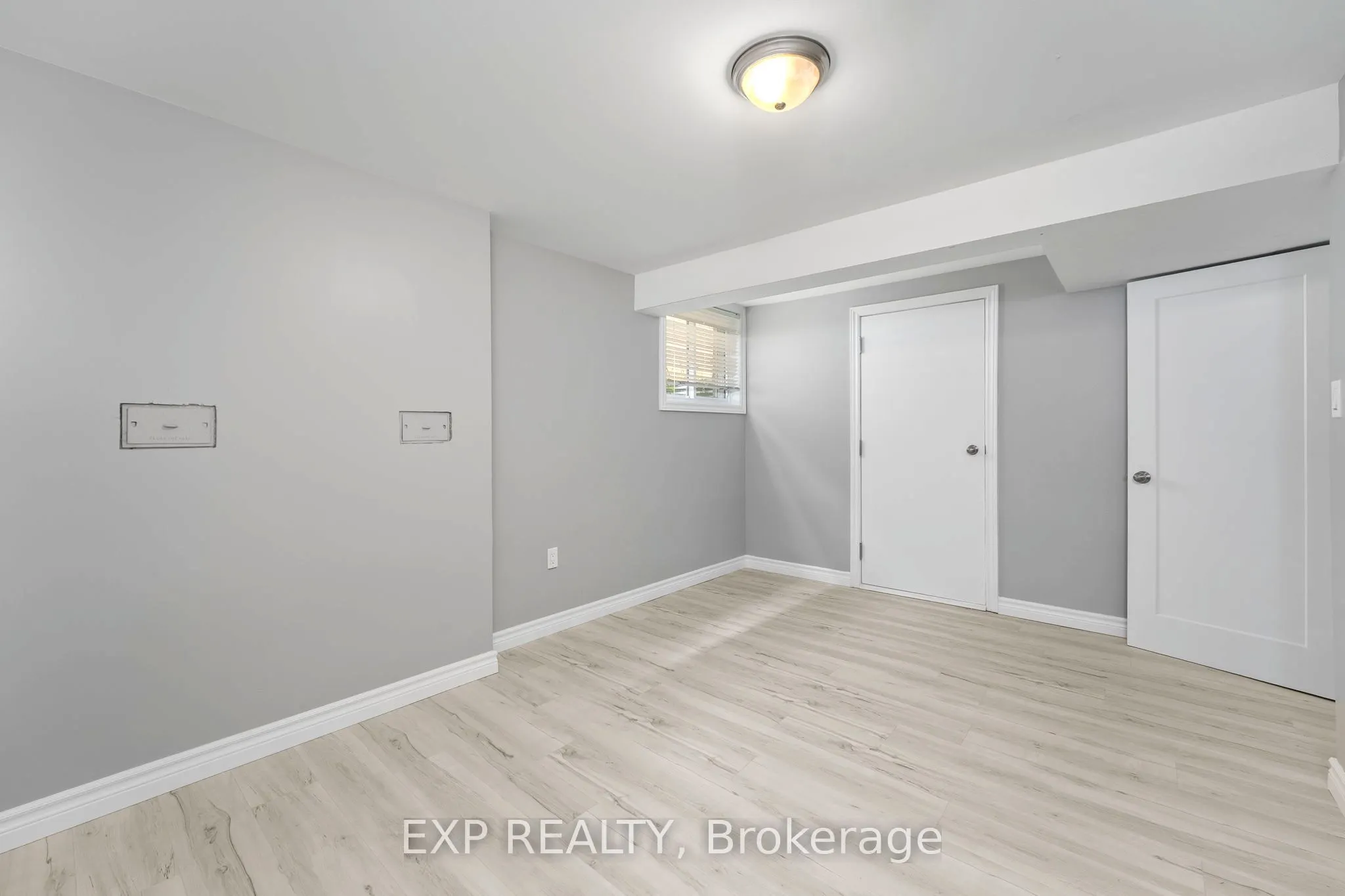143 Westmount Drive N