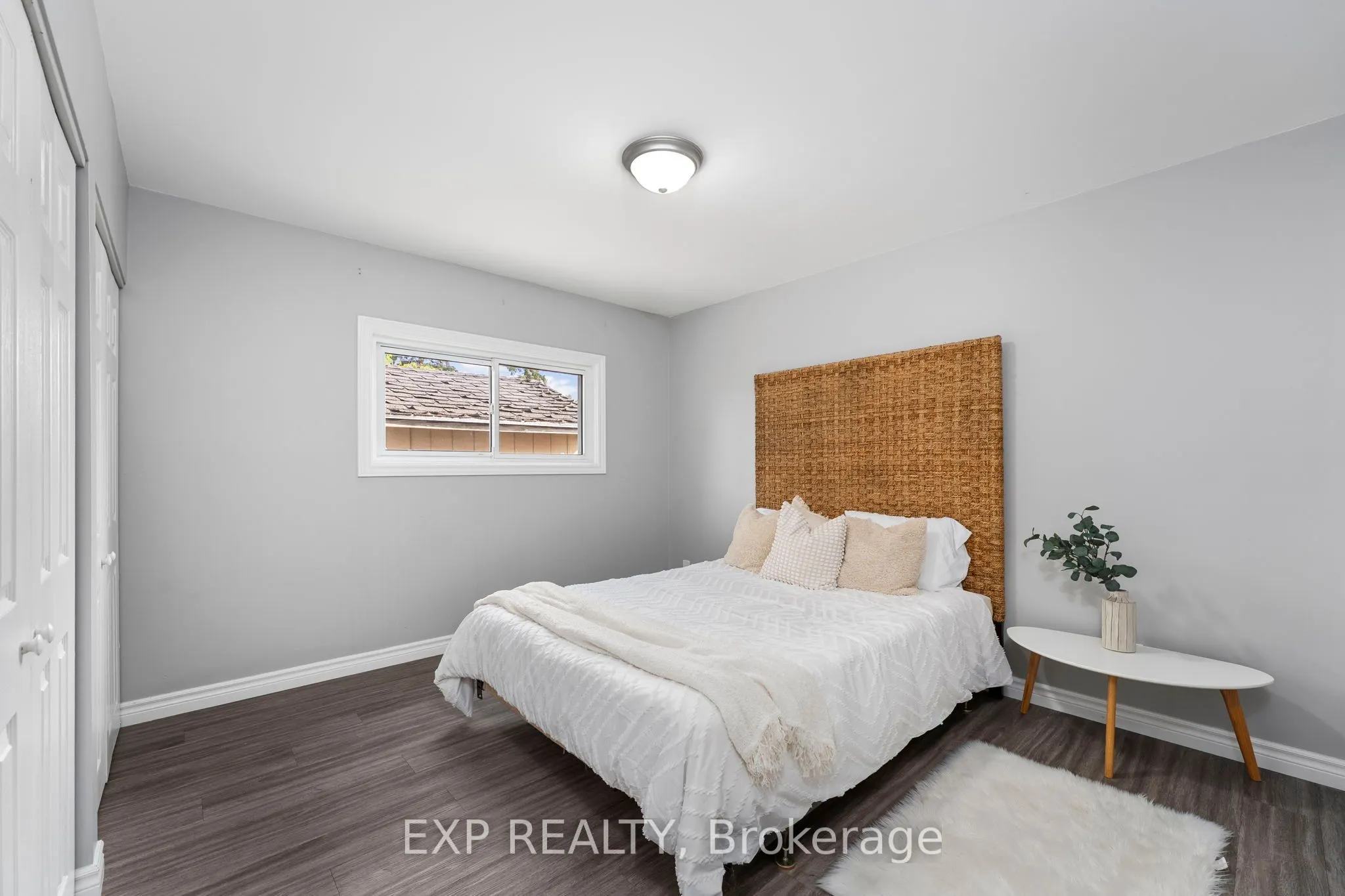 143 Westmount Drive N