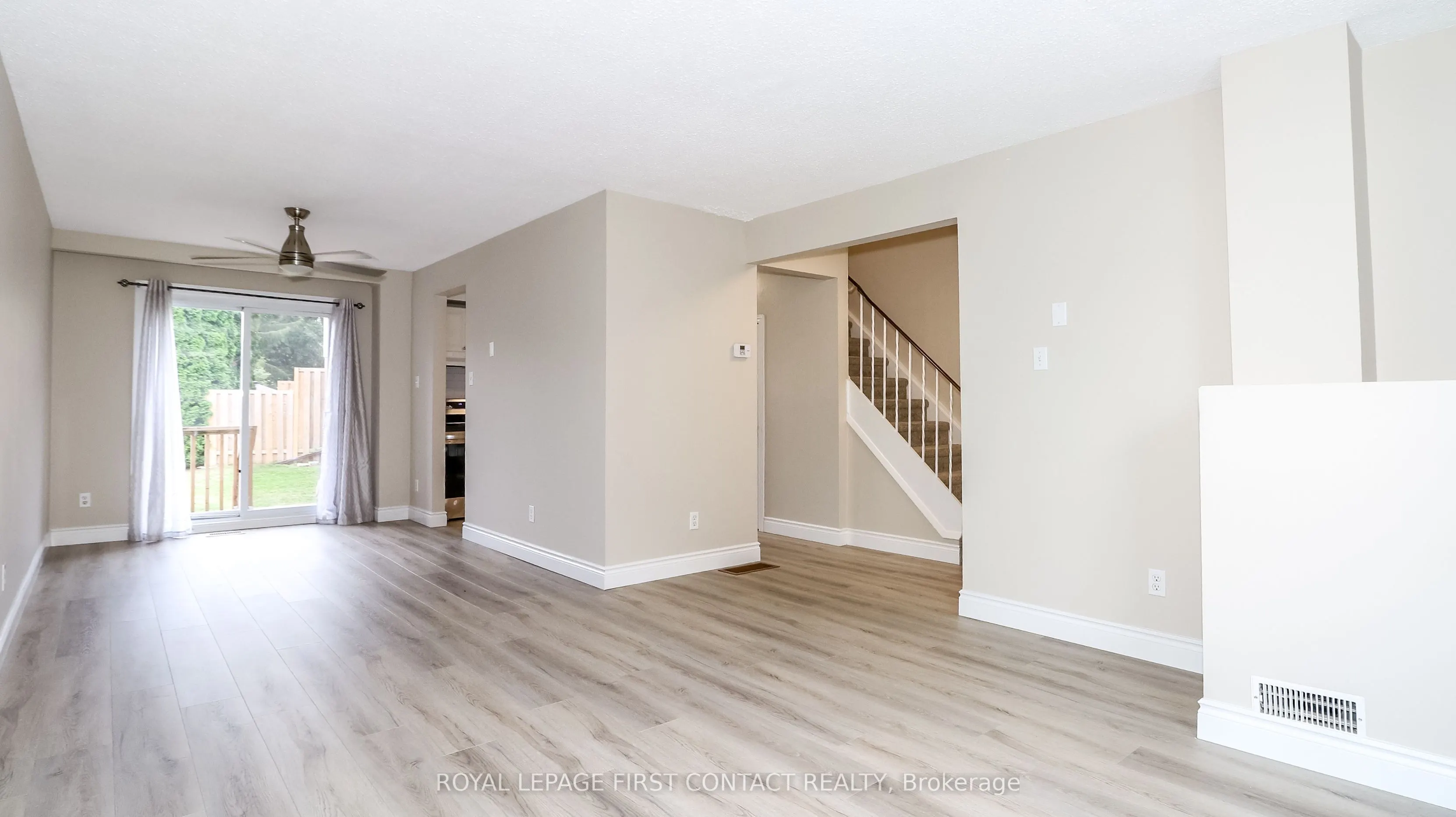 1095 Mississaga Street W, #76