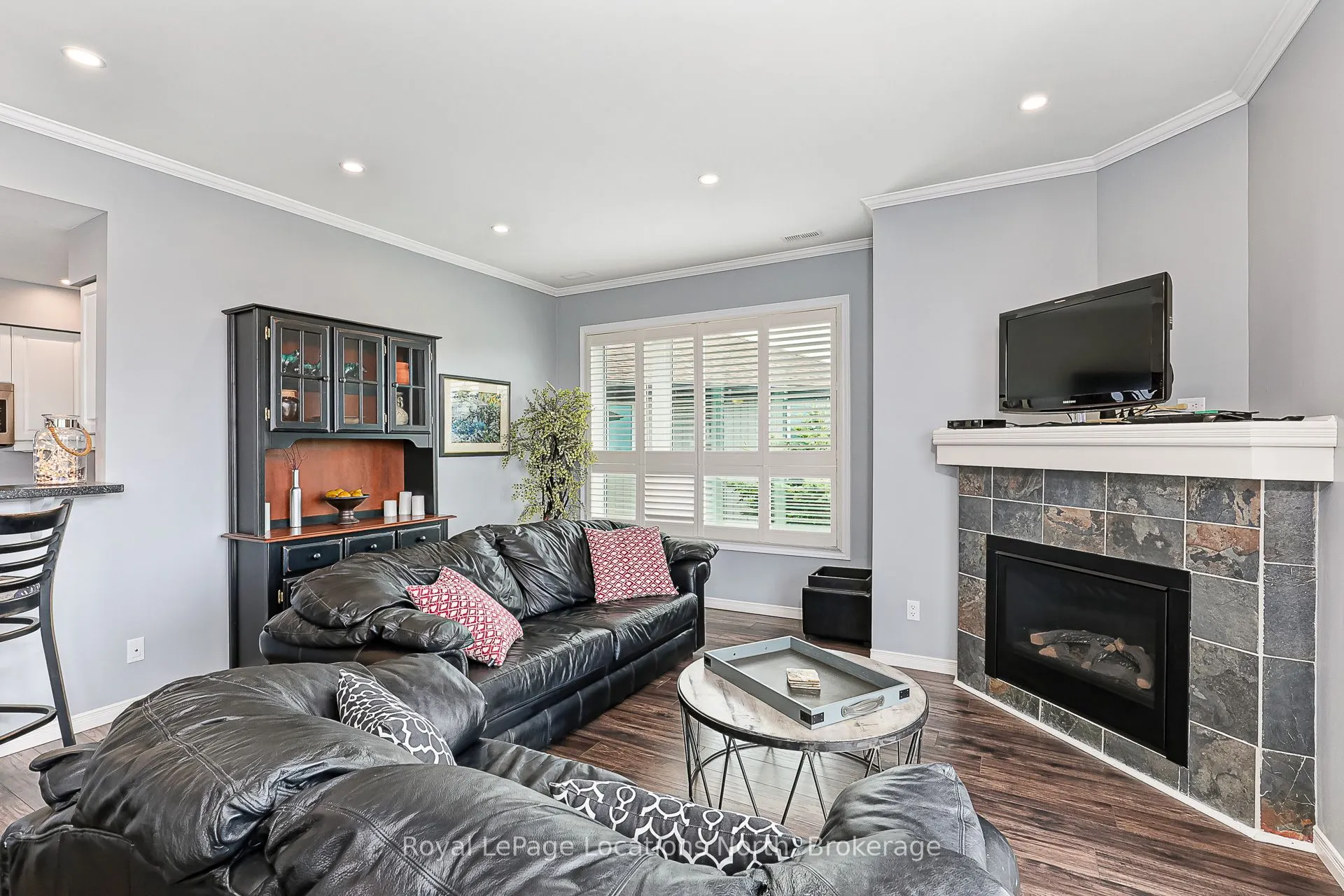 638 Johnston Park Avenue, #3