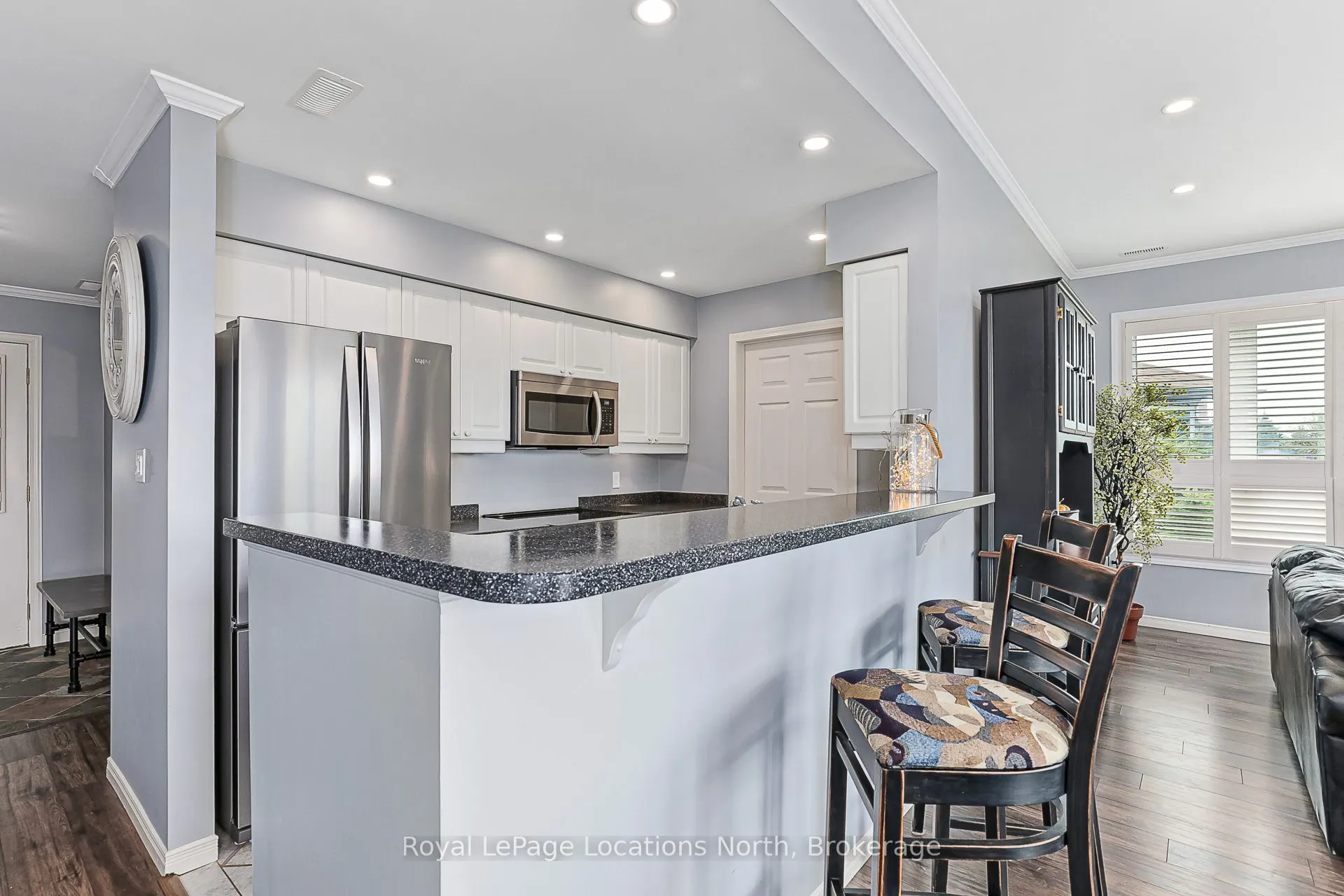 638 Johnston Park Avenue, #3