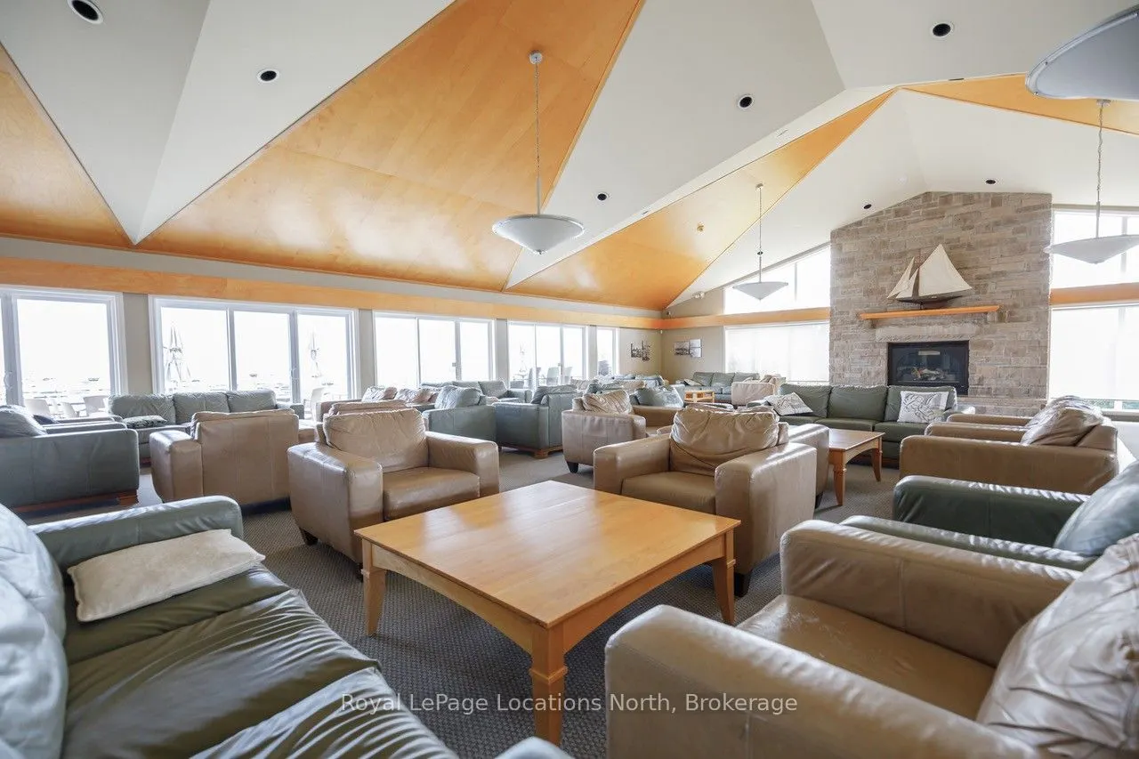 638 Johnston Park Avenue, #3