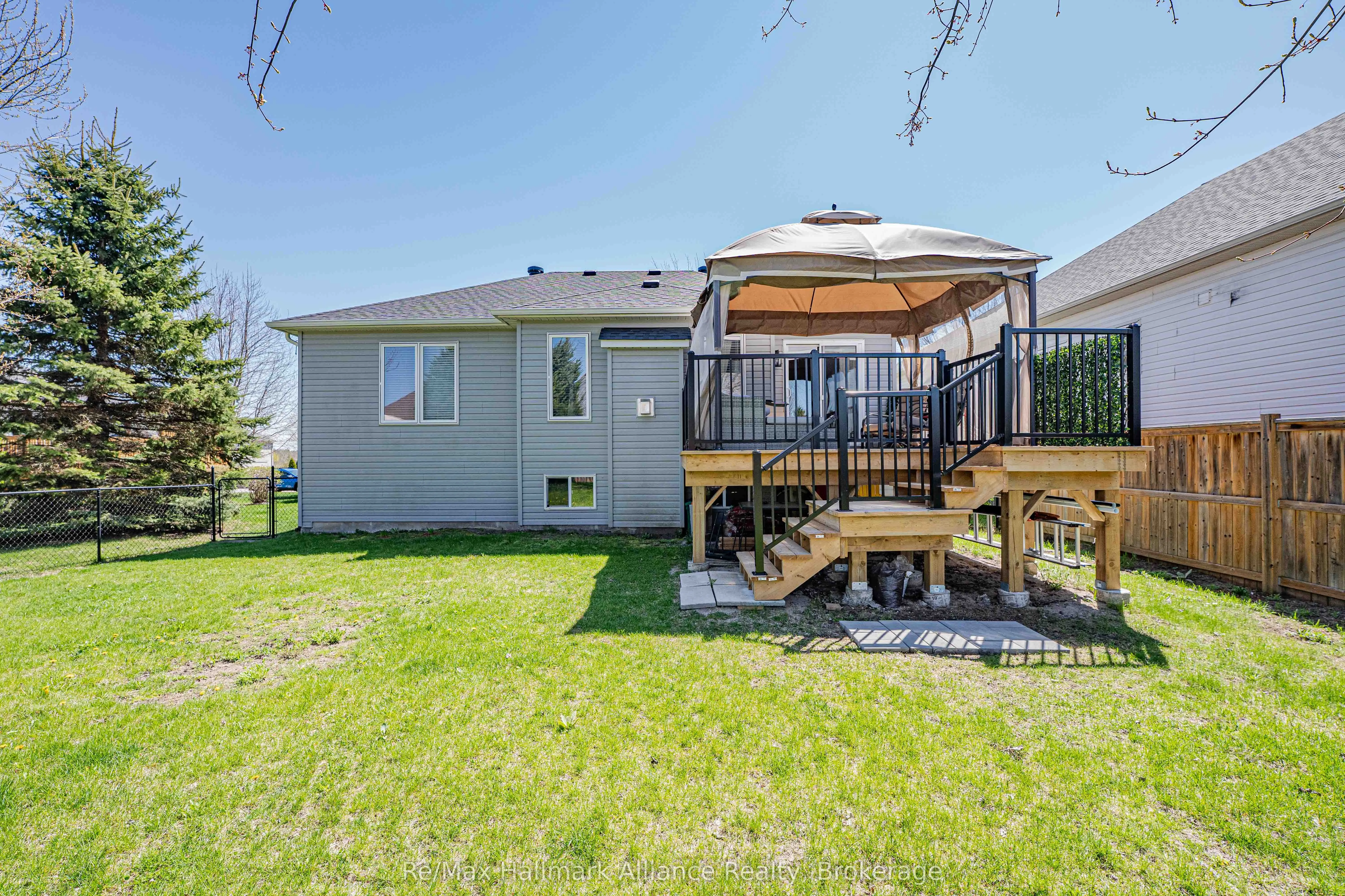 20 Meadowood Drive