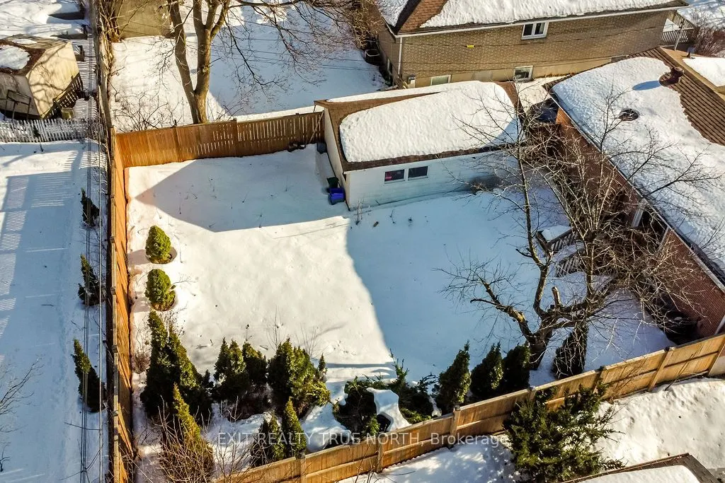 50 Marion Crescent