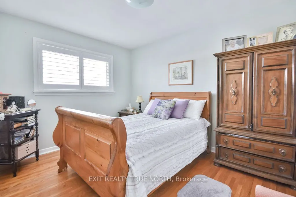 50 Marion Crescent
