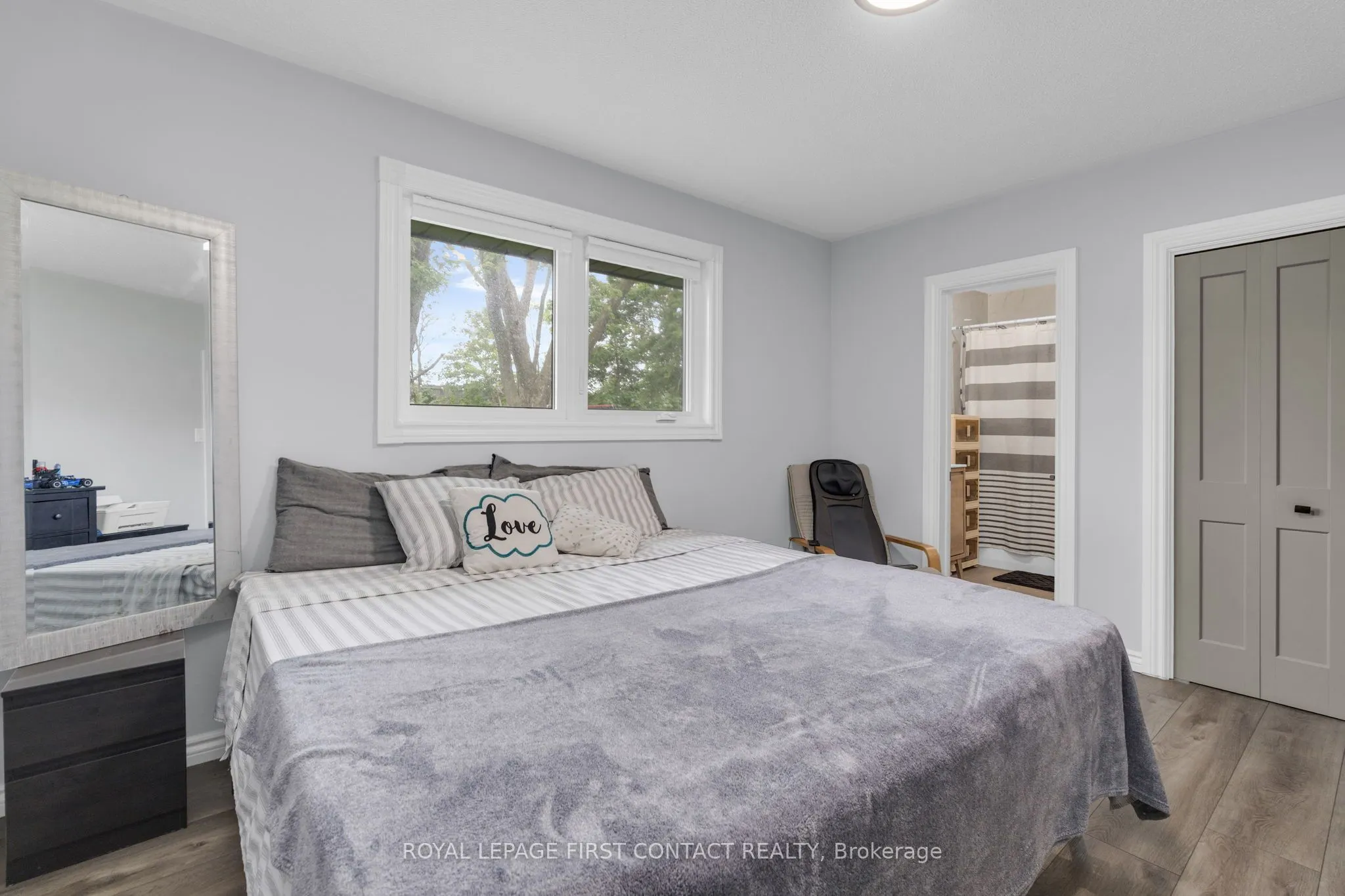 26 Ottaway Avenue