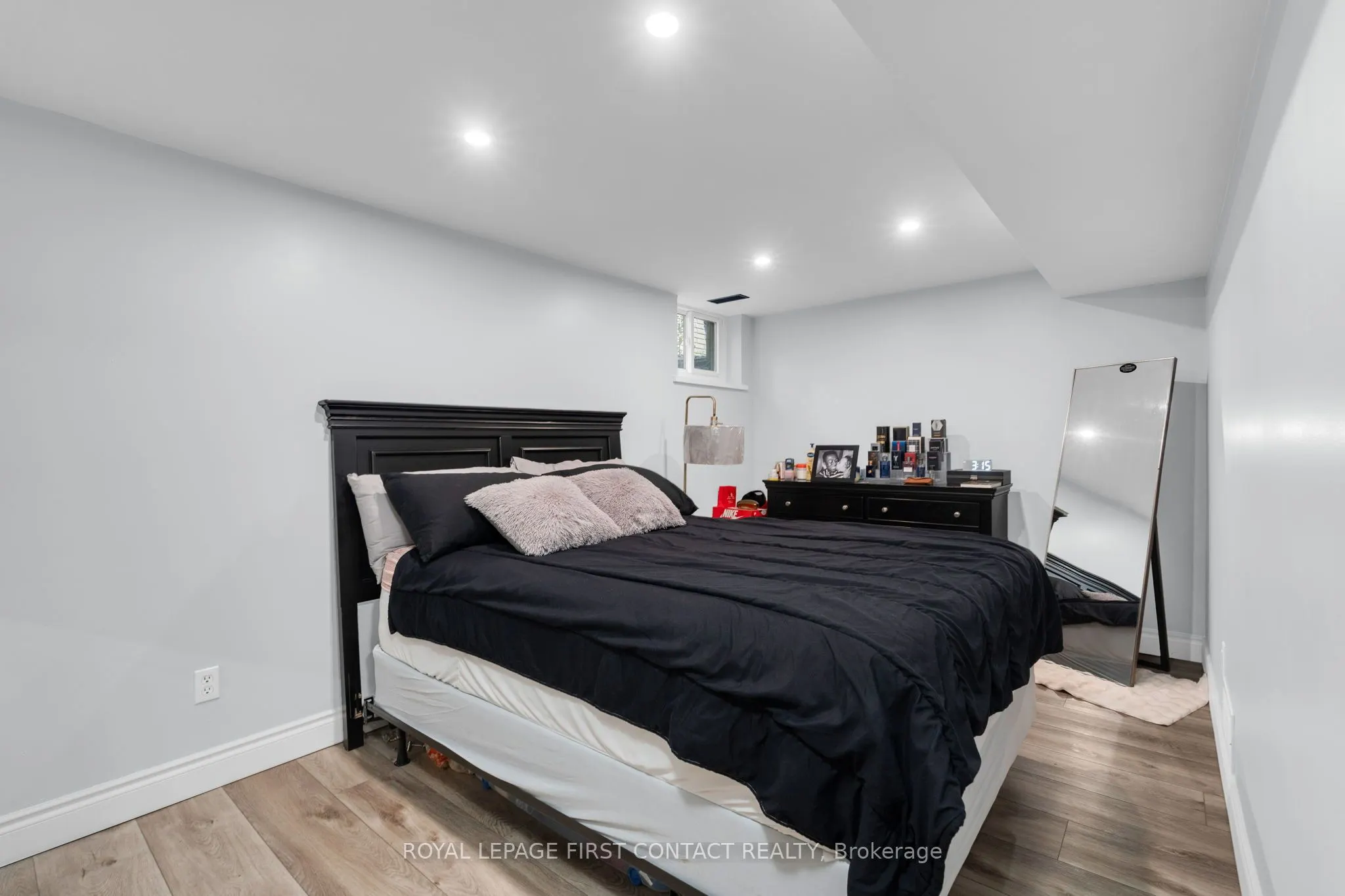 26 Ottaway Avenue