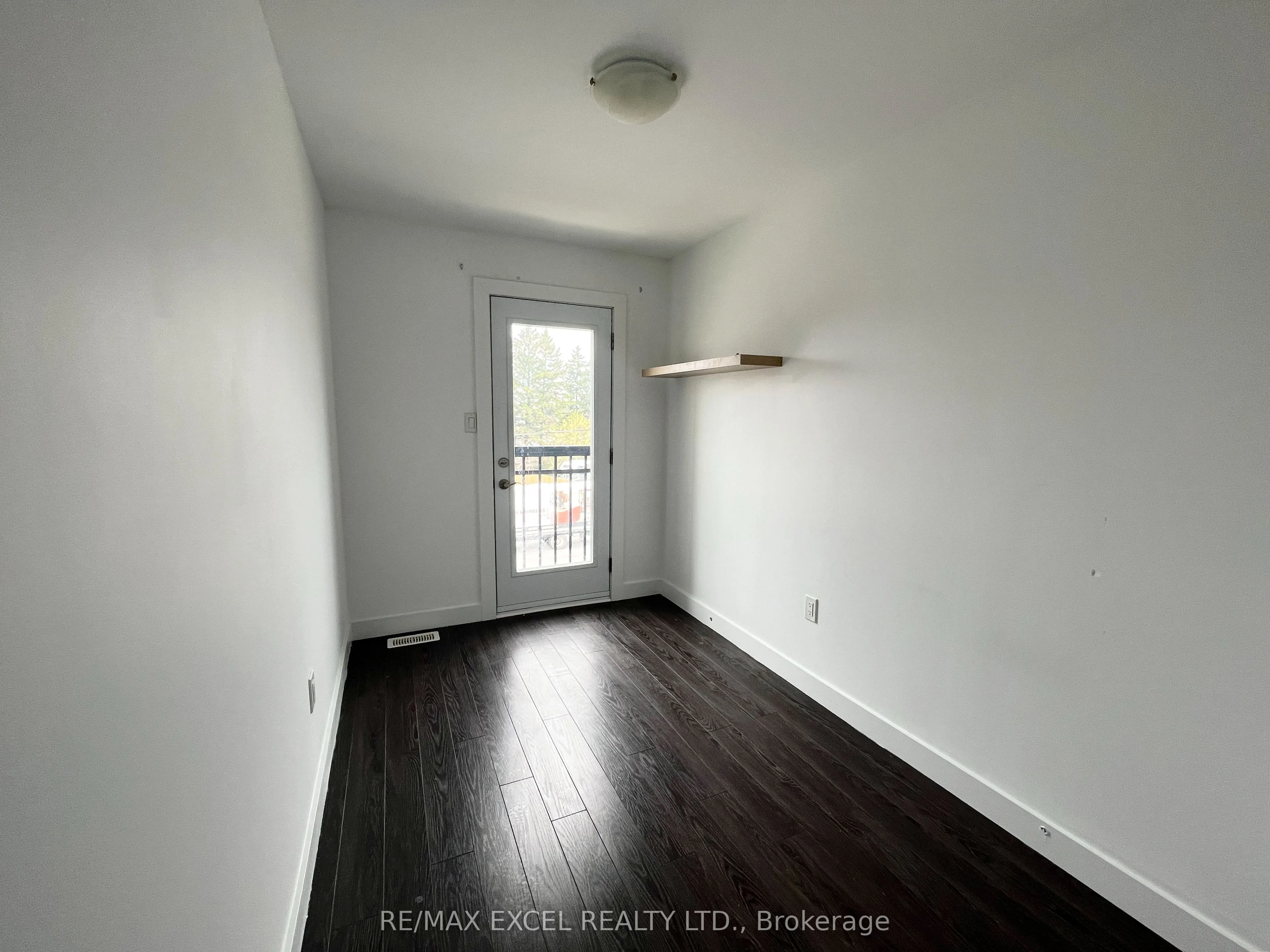 540 Essa Road, #1