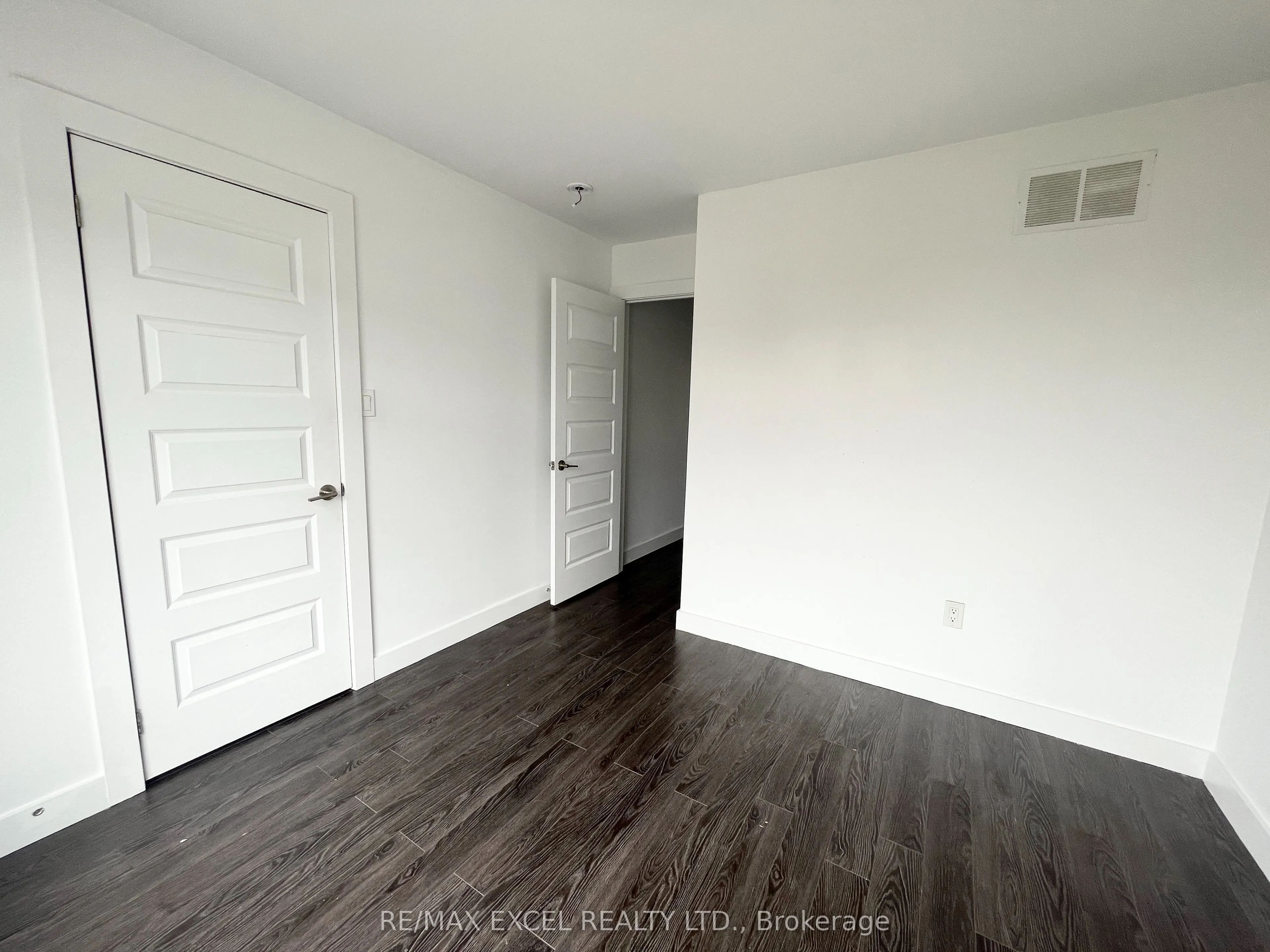 540 Essa Road, #1