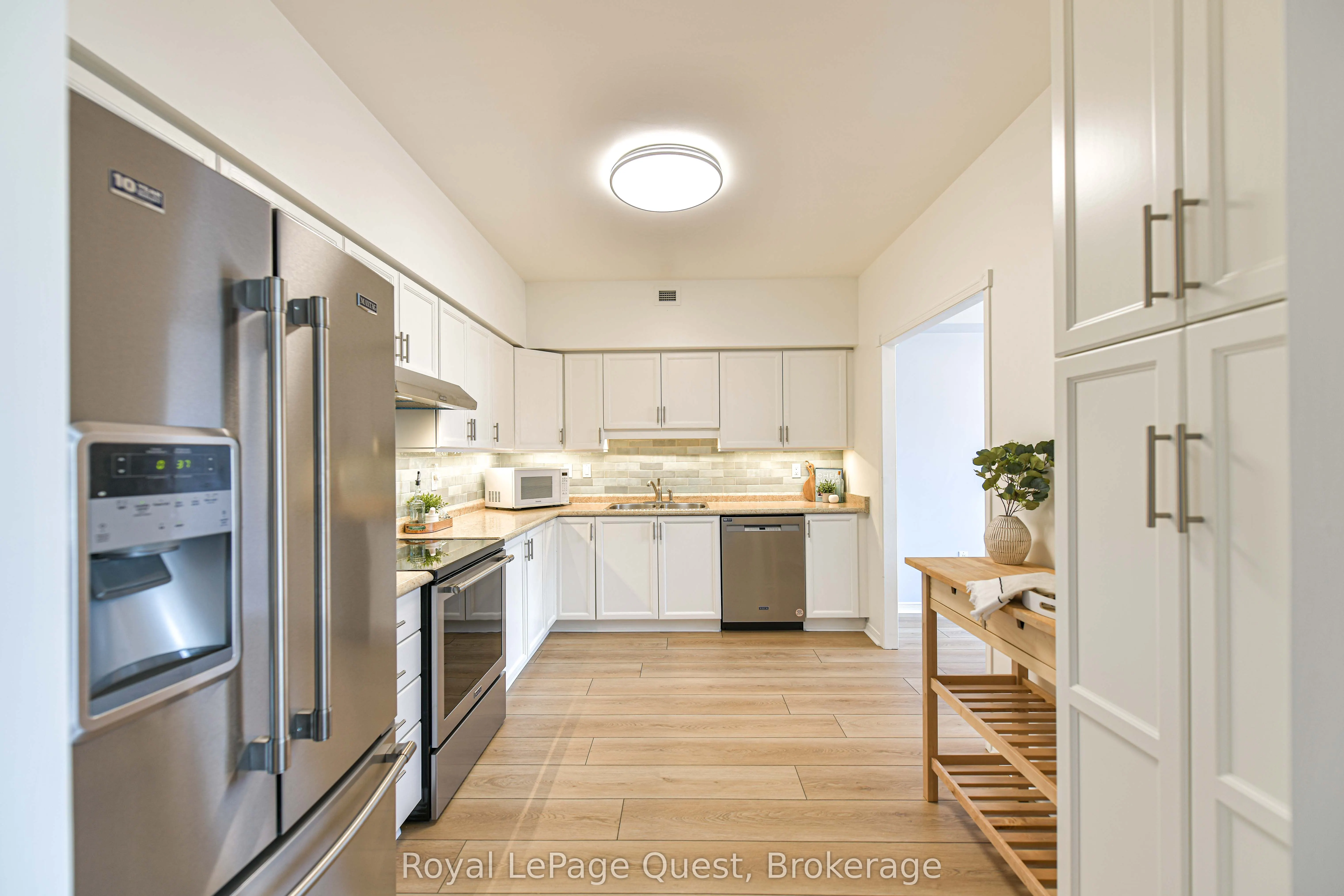 20 Museum Drive, #208