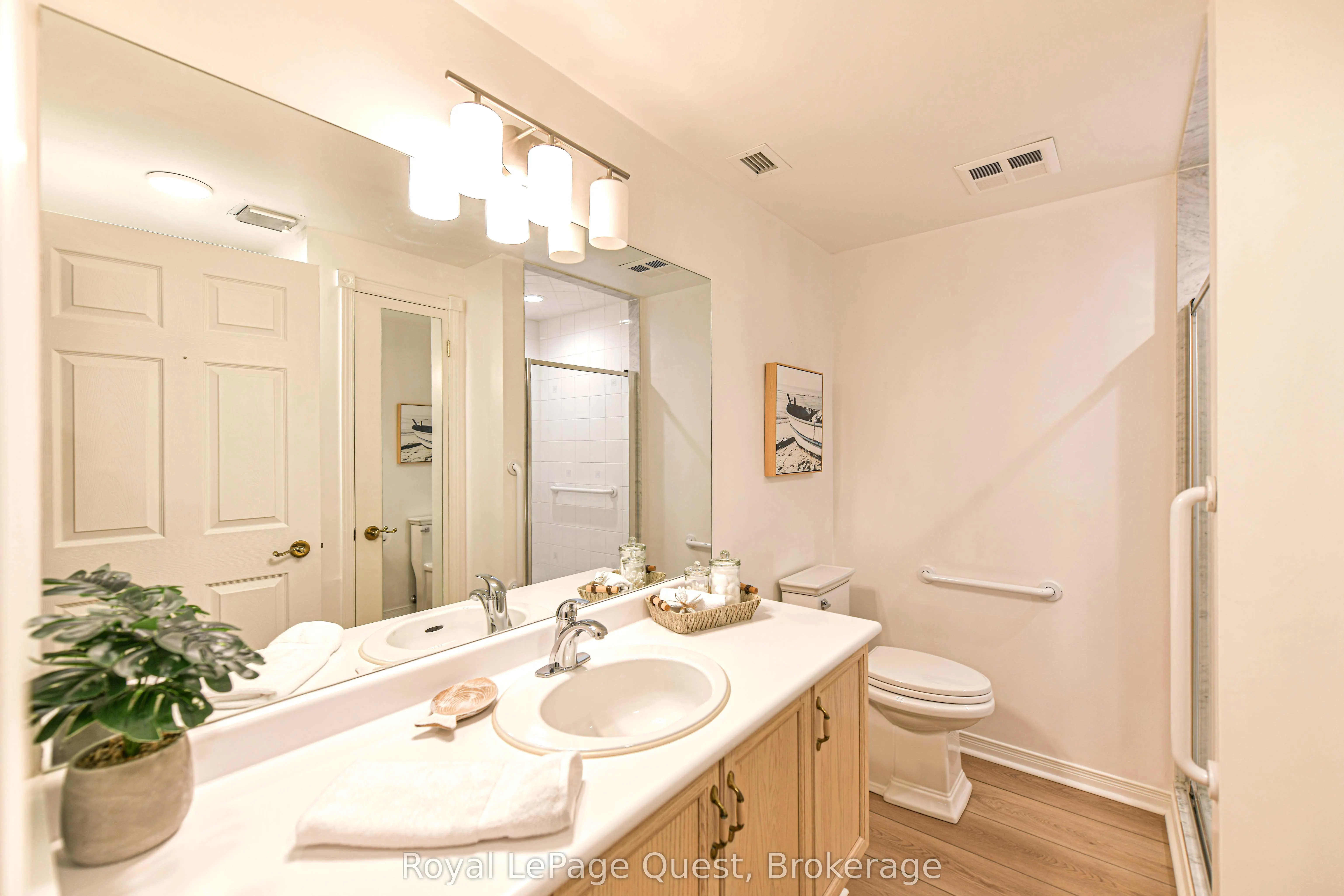 20 Museum Drive, #208