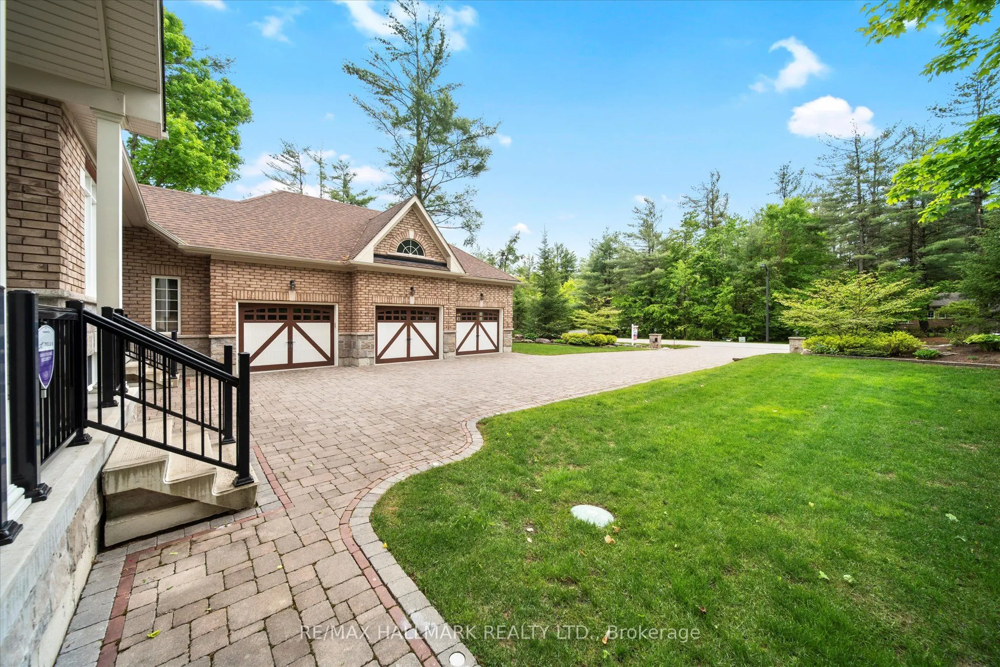 24 Diamond Valley Drive