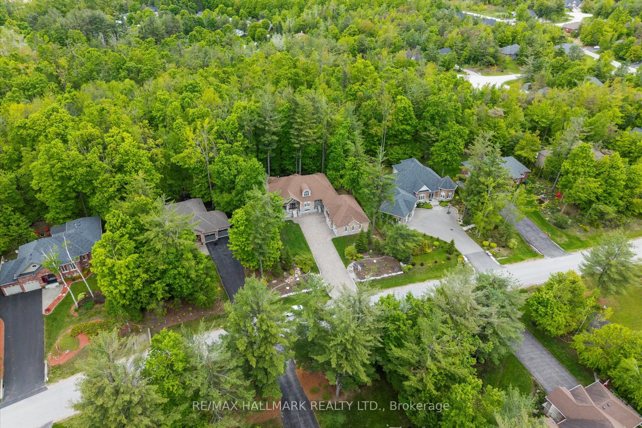 24 Diamond Valley Drive
