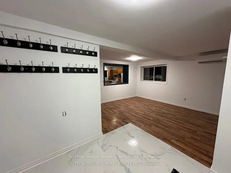 148 Melrose Avenue