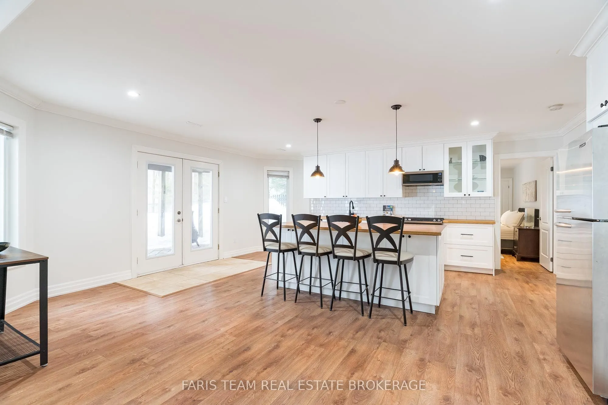 7 Highland Drive
