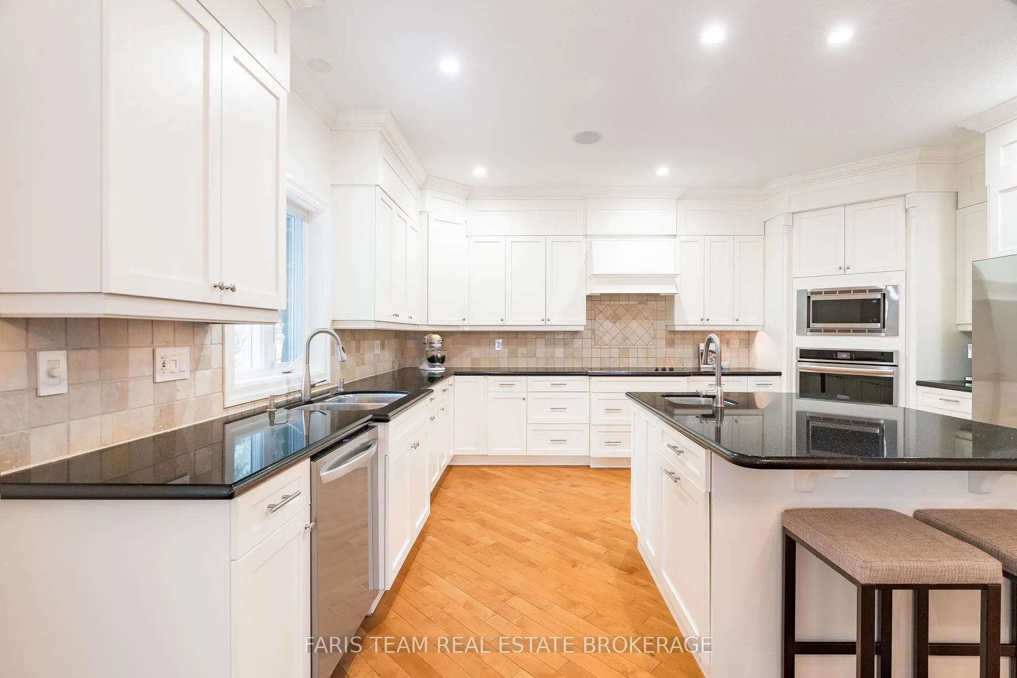 7 Highland Drive