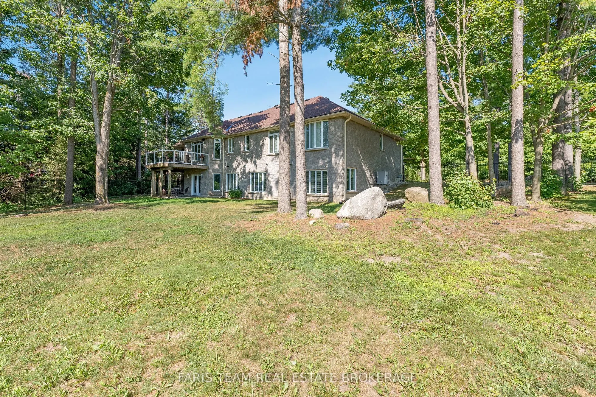 7 Highland Drive