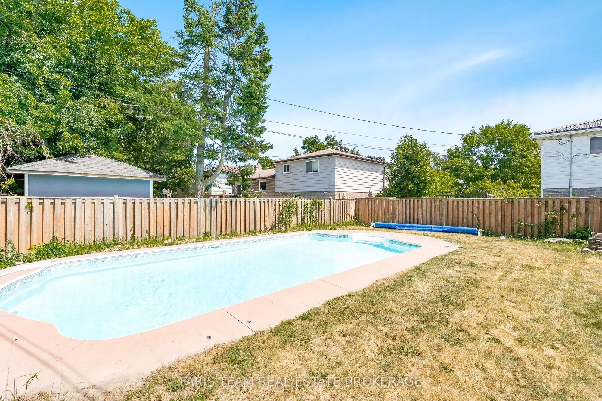 368 Leslie Avenue