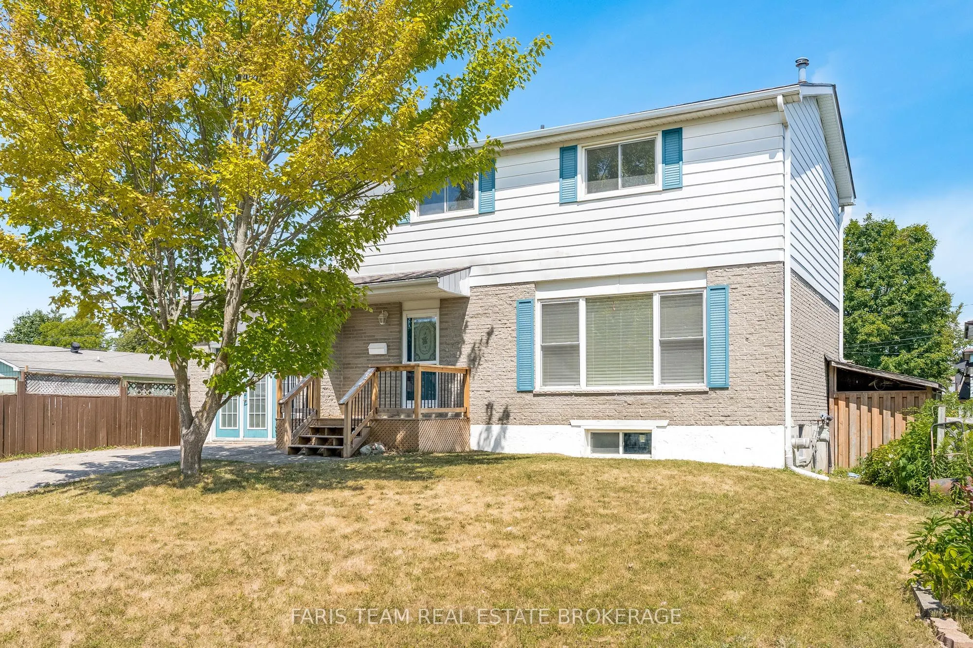 368 Leslie Avenue