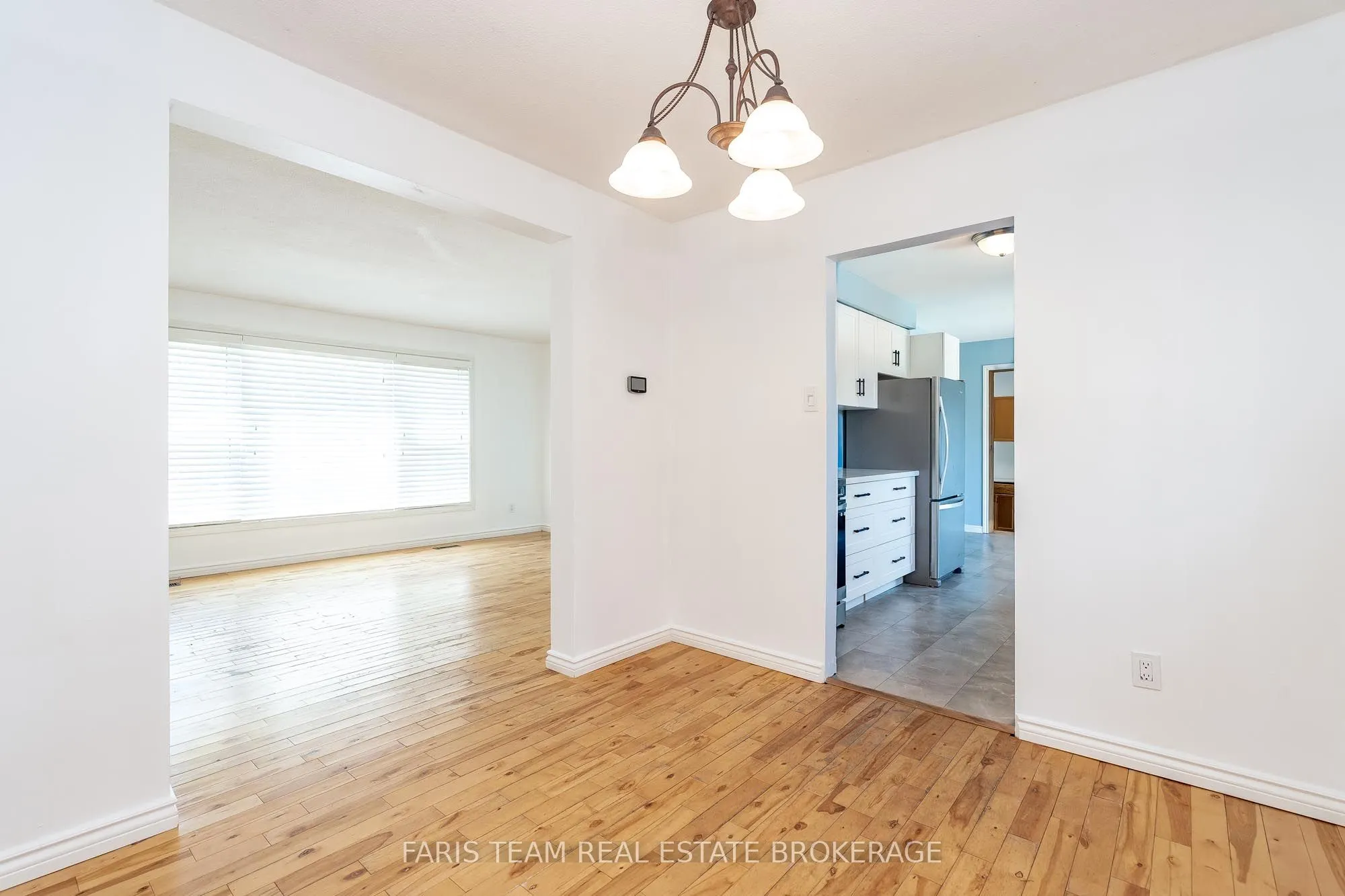 368 Leslie Avenue