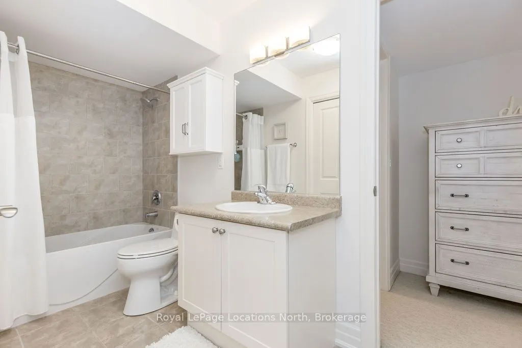 64 RIVER Road E, #3