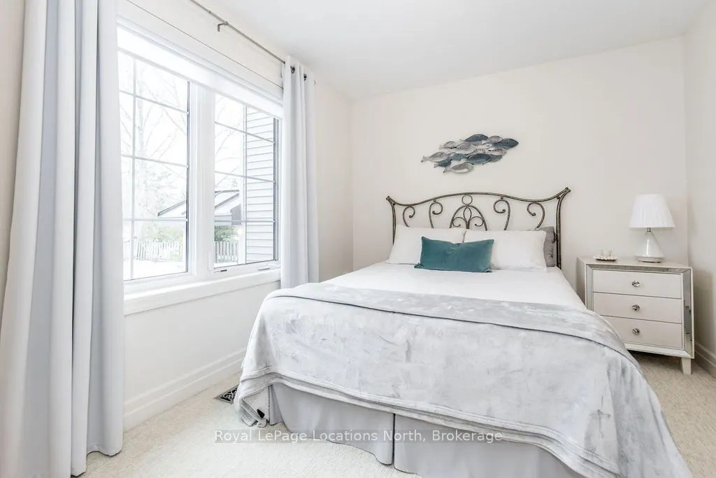 64 RIVER Road E, #3