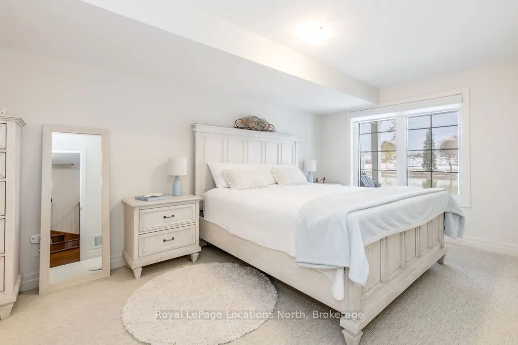 64 RIVER Road E, #3