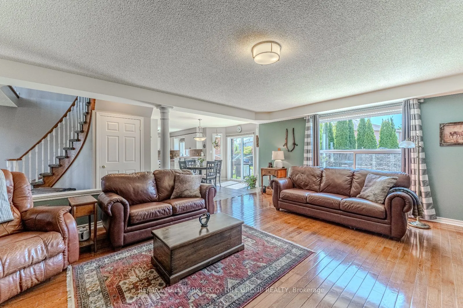 10 McAvoy Drive