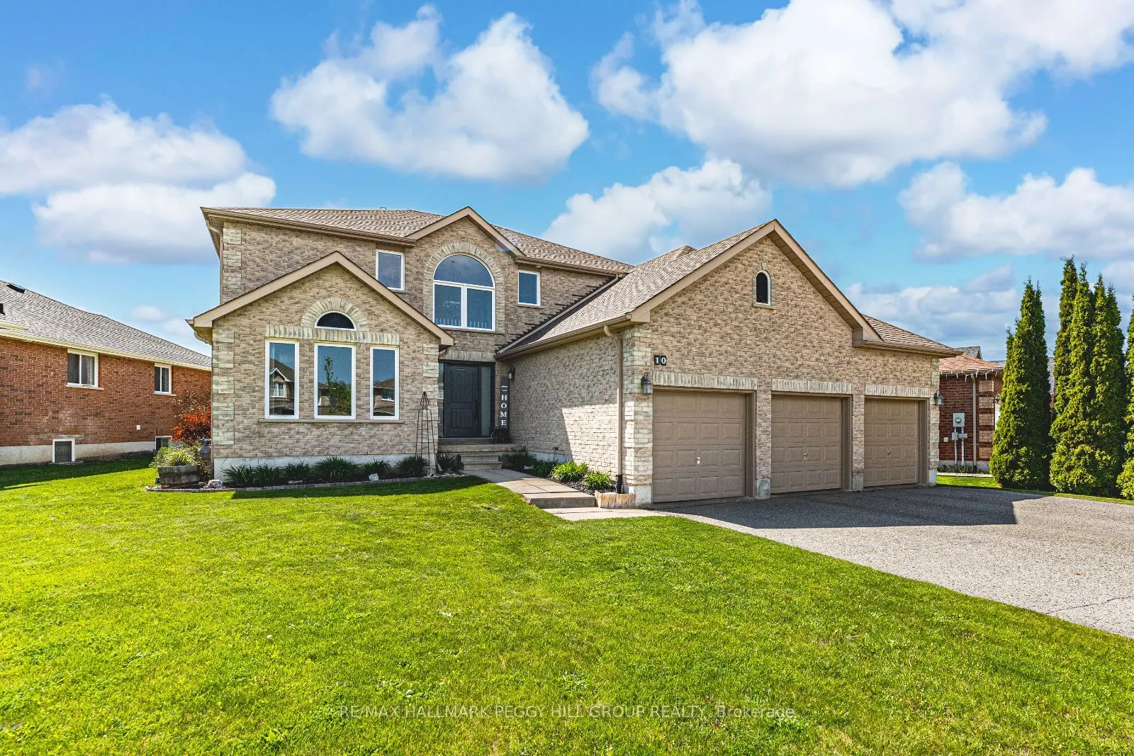 10 McAvoy Drive