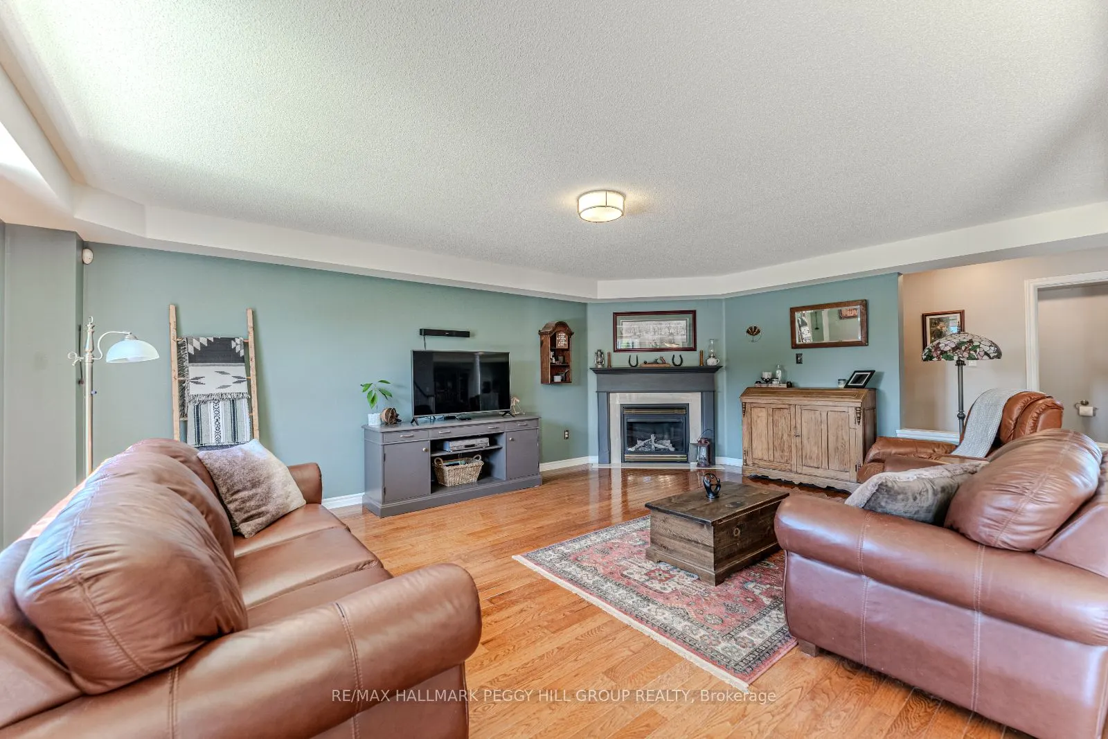 10 McAvoy Drive