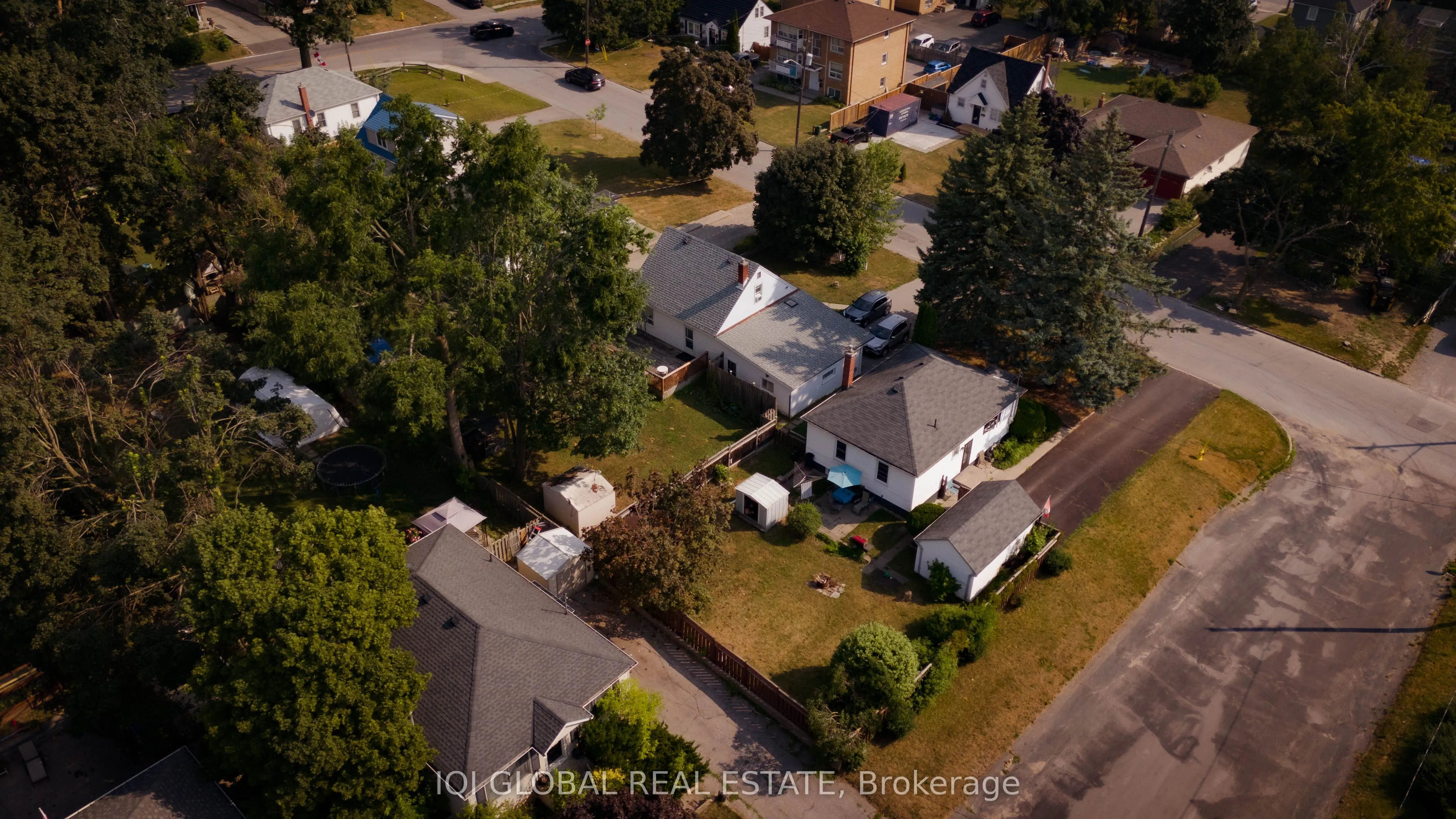 182 Peel Street